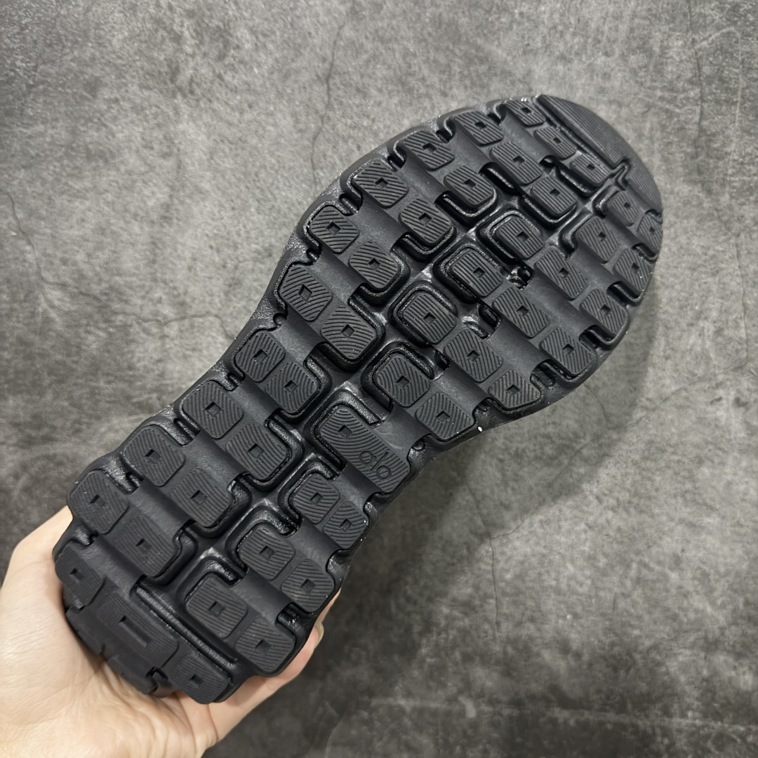 【纯原】alo yoga Alo Runner 舒适百搭防滑透气 低帮跑步鞋 涂鸦原版开发 独家私模打造