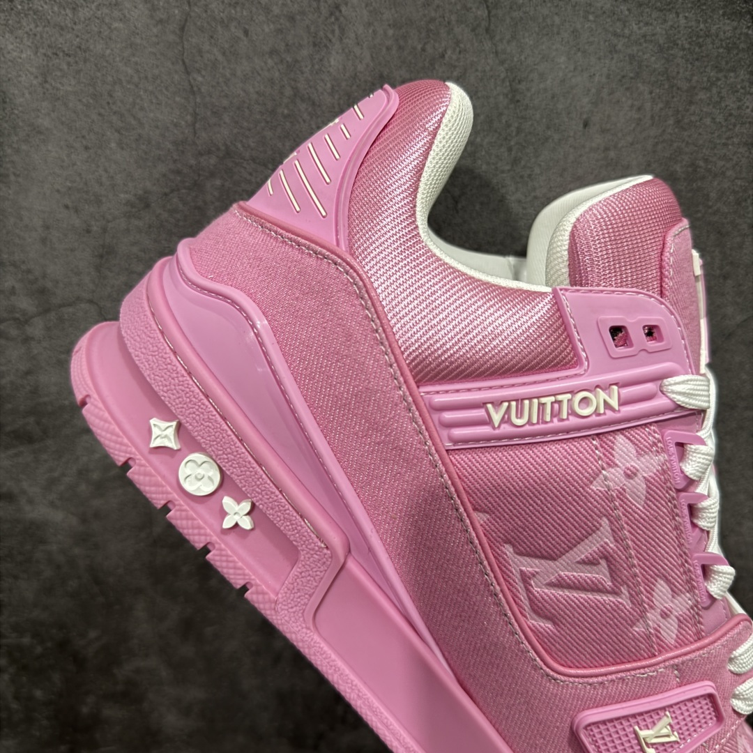 图片[7]-【莞产YS版本】Louis Vuitton Trainer lv时装走秀运动鞋 完美鞋型超高的清洁度 零毛边线头瑕疵 全套原楦原纸版原鞋开模 全网最具灵魂的版型 正确原装黄色鞋盒 正确中底印花 鞋面印花3D高频深度立体 全鞋电脑针车 紧密相连 针距密度一致 环保乳胶注塑鞋垫 厚度脚感还原原版 皮面裁剪部位 统一油边封口工艺 原装橡胶大底含胶量大底组合零偏差 专柜全套包装 防尘袋 说明书 质保卡 男女鞋 尺码： 35 36 37 38 39 40 41 42 43 44 45-选品中心