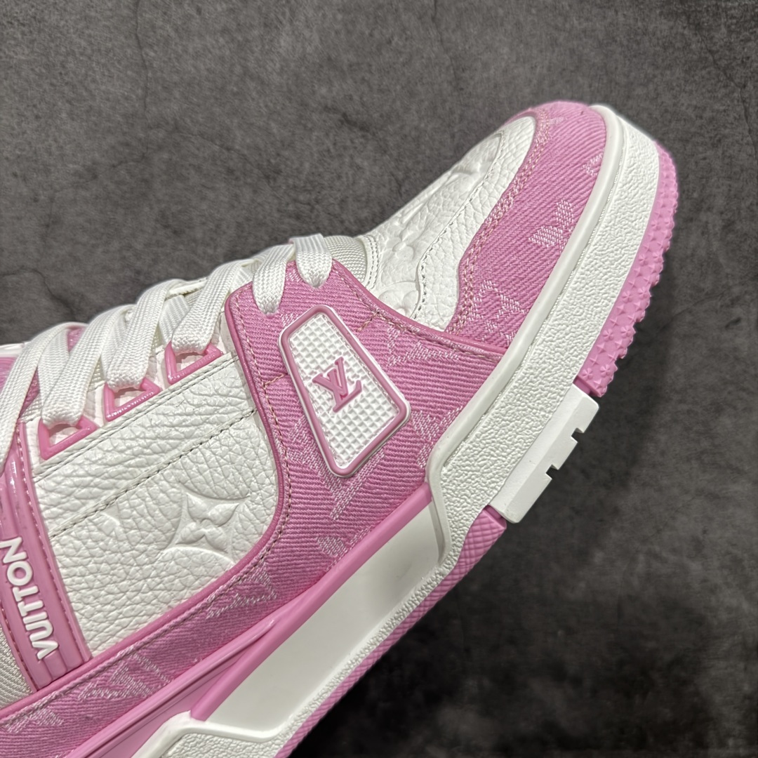 图片[6]-【莞产YS版本】Louis Vuitton Trainer lv时装走秀运动鞋 完美鞋型超高的清洁度 零毛边线头瑕疵 全套原楦原纸版原鞋开模 全网最具灵魂的版型 正确原装黄色鞋盒 正确中底印花 鞋面印花3D高频深度立体 全鞋电脑针车 紧密相连 针距密度一致 环保乳胶注塑鞋垫 厚度脚感还原原版 皮面裁剪部位 统一油边封口工艺 原装橡胶大底含胶量大底组合零偏差 专柜全套包装 防尘袋 说明书 质保卡 男女鞋 尺码： 35 36 37 38 39 40 41 42 43 44 45-选品中心