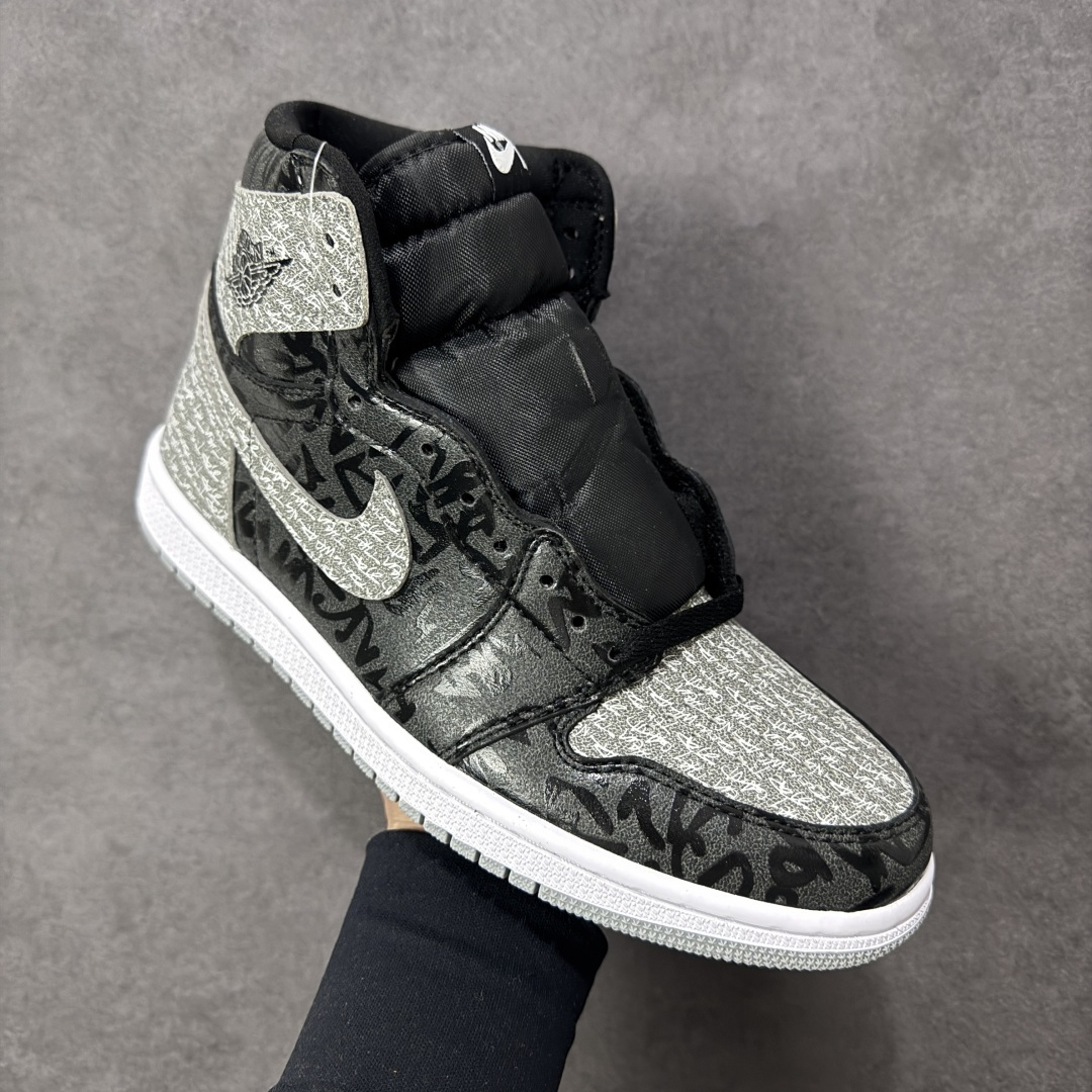 图片[3]-【公司级头层版】Air Jordan 1 High OG 高帮 白棕 AJ1 乔丹1代 aj1 乔1 高邦 金人吊牌 乔丹篮球鞋系列555088-063 采用正确头层皮组合荔枝纹头层皮革鞋面材质 中底注胶孔及缜密中底拉帮工艺 内置气垫及耐磨橡胶大底 尺码：36-47.5-选品中心