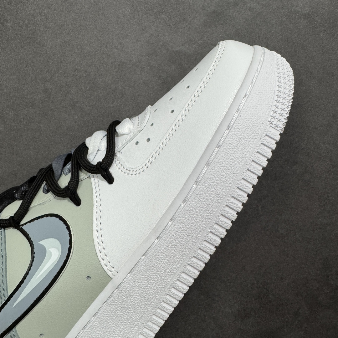 【纯原】“雾灰玩家”订制空军一号板鞋 该定制版球鞋选用原鞋款为Nike Air Force 1'07空军