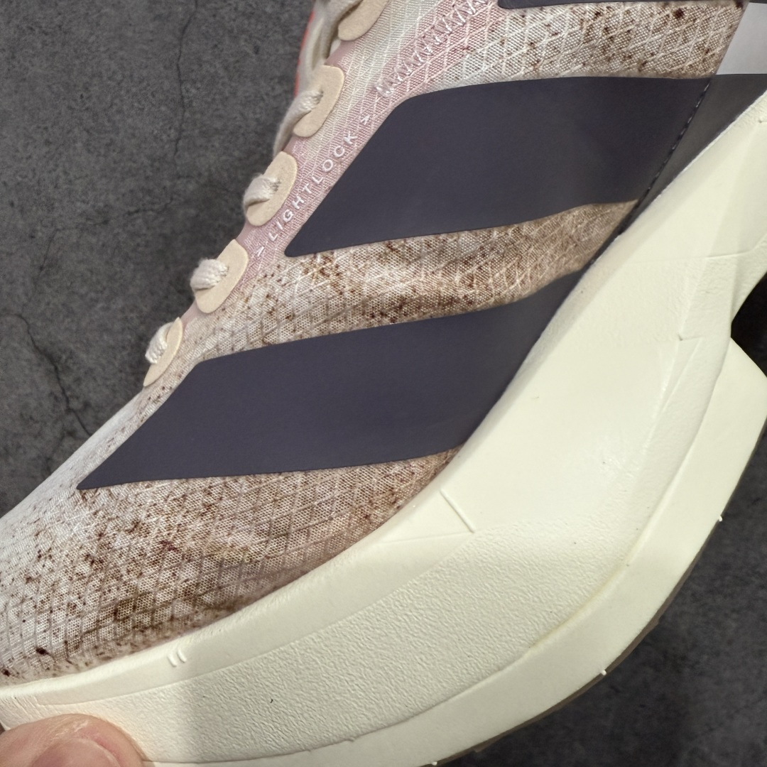 图片[7]-【NO.1纯原】Adidas Adizero Adios Pro 4 M竞训跑步鞋 白卡其棕 JR6367 市场独一档品质 区别所有版本 原鞋购入开发数月 原材料 原档案打造 细节版型一比一 独立双层组合底私模. 搭配ENERGYRODS 2.0真碳柱，每一步都动力满满 鞋面用的是Lightlock技术，轻透又贴合，就像给脚定制的一样。 中底是全掌Lightstrike Pro泡棉，软弹感超绝 真正一比一还原真实脚感💪🏻 尺码：36 36.5 37 38 38.5 39 40 40.5 41 42 42.5 43 44 44.5 45 46-选品中心