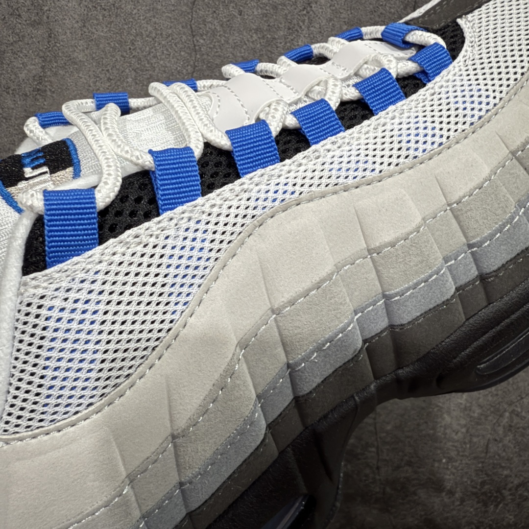 图片[4]-【EM纯原/小绿x】NK Air Max 95 OG 联名复古舒适气垫运动鞋 IM7410-100 全部配色 原鞋开发生产 高度还原 一眼ZP既视感 男女鞋真标半码制 原楦原纸版数据开发 环保进口透气牛皮革材质 高弹EVA缓震中底组合开窗式Air气垫装置 外置防滑耐磨橡胶外底❗ 尺码：36 37.5 38 38.5 39 40 40.5 41 42 42.5 43 44 44.5 45 46 47.5-选品中心