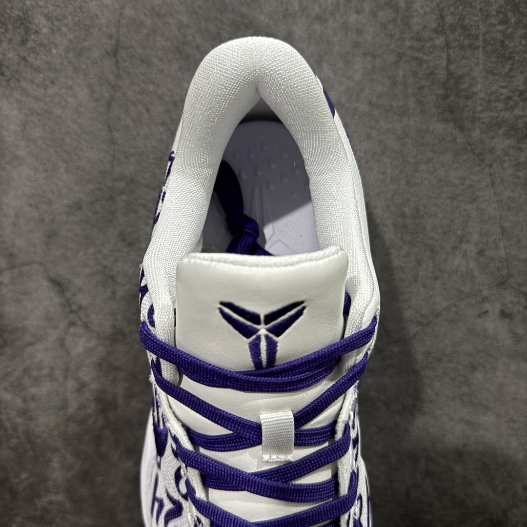 图片[8]-【CK纯原版】Nike Zoom Kobe Ⅷ System 科比8代低帮实战篮球鞋 鞋垫升级配备超厚PHYLON中底 前后掌部位搭载Zoom气垫单元 塑料碳纤维支撑中板 KOBE VII体系的速度模块配备了 PHYLON 中底和在前后掌部位的 Zoom气垫单元，提供快速响应的缓冲。同时，采用低帮弹力鞋口设计，使鞋子能够紧贴脚踝提供更好的支撑。速度模块采用贴合脚面的舒适包裹设计，摒弃传统的鞋舌和鞋内套，使球鞋更加轻质。 货号：FQ3549-100 尺码：39-47.5-选品中心