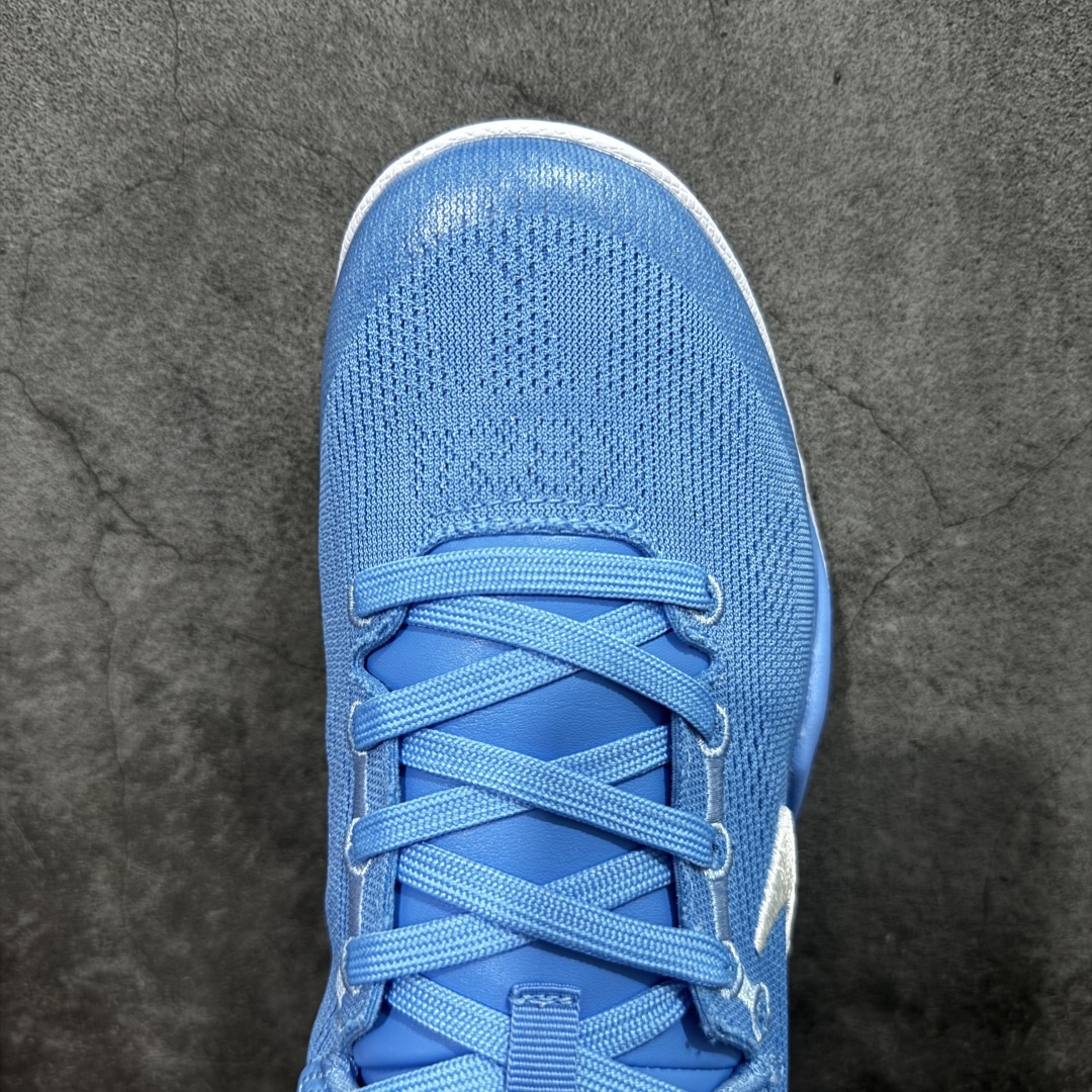 图片[5]-【CK纯原版】Nike Zoom Kobe Ⅷ System 科比8代低帮实战篮球鞋 鞋垫升级配备超厚PHYLON中底 前后掌部位搭载Zoom气垫单元 塑料碳纤维支撑中板 KOBE VII体系的速度模块配备了 PHYLON 中底和在前后掌部位的 Zoom气垫单元，提供快速响应的缓冲。同时，采用低帮弹力鞋口设计，使鞋子能够紧贴脚踝提供更好的支撑。速度模块采用贴合脚面的舒适包裹设计，摒弃传统的鞋舌和鞋内套，使球鞋更加轻质。 货号：HM6469-401 尺码：39-47.5-选品中心