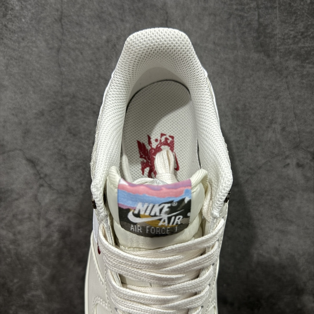 图片[8]-【礼盒版】NIke Air Force 1 ‘07 Low 空军一号低帮 马年限定 运动鞋 休闲鞋 马年定制限定大礼盒包装 折边针车 工艺难度大 原楦头原纸板 原装鞋盒 定制五金配件 内置全掌气垫 原厂鞋底 货号：IQ1119-011 尺码：36 36.5 37.5 38 38.5 39 40 40.5 41 42 42.5 43 44 44.5 45-选品中心