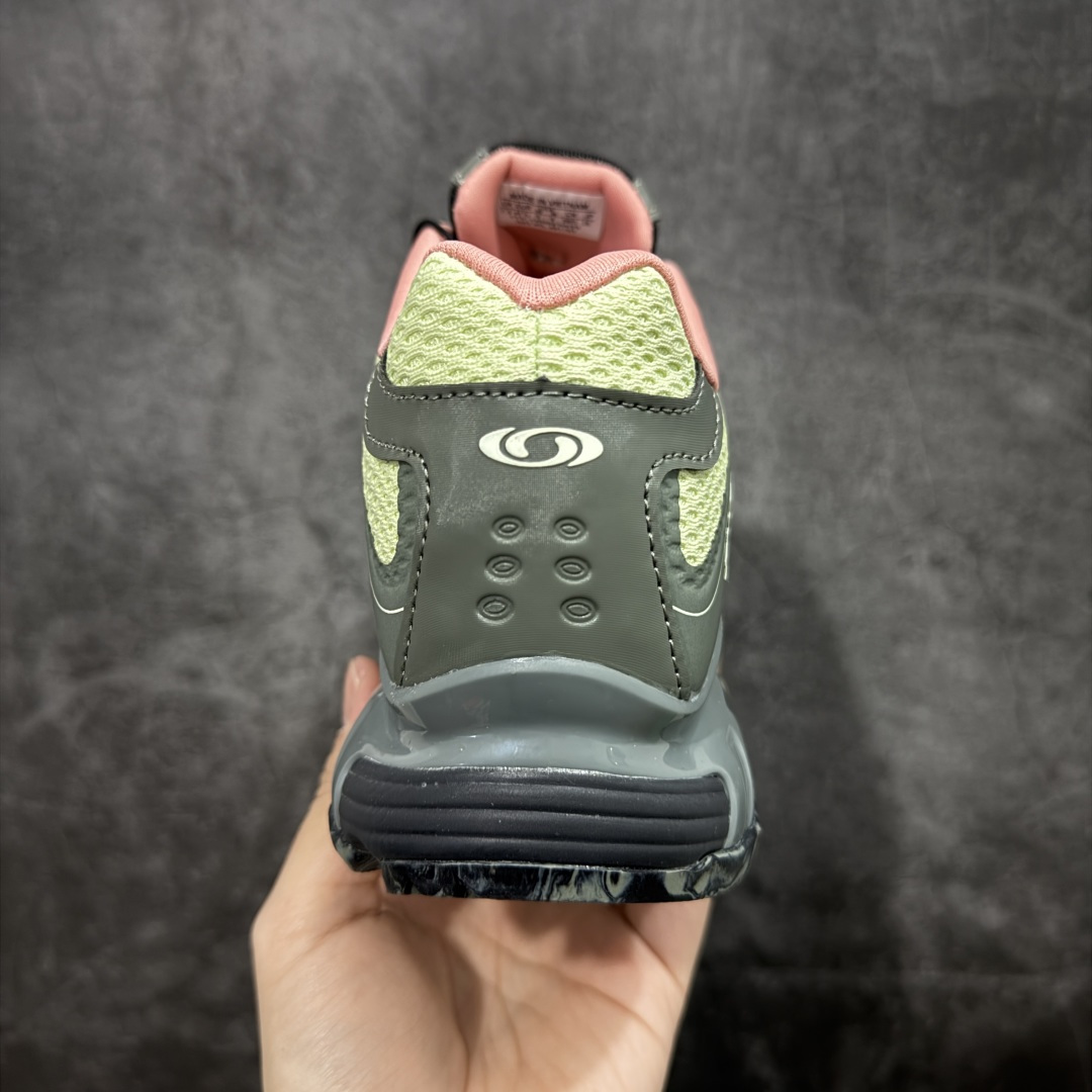 图片[4]-【绿x版本】SALOMON萨洛蒙 XT-WHISPER VOID 舒适柔软 休闲跑步鞋 男女同款 END联名 491703 28 纯原外贸平台特供订单 耗时半年巨作 #全套原纸板楦头开发 #原厂特供网布配套加持 #确保原汁原味 完美呈现版型 #原档数据独家私模五层组合大底 #男女鞋同步官方开发至46 #原装Ortholite轻量化鞋垫 #中底布带钢印编号 原厂TPU锁扣 #进口港宝加持 后跟自然饱满 还原公司包裹性 #鞋面采用SENSIFT贴合技术 #全方位贴合包裹脚型 #鞋跟部鞋底牵引设计 #提供强大的抓地性能 #更适应野外崎岖不平的道路 #基于 SALOMON 初代 XT 鞋身造型并搭载 4D ADVANCED CHASSIS™ 大底打造而成 为这款 XT-WHISPER 带来了多项足部控制与保护等功能性 如在运动过程中控制左右晃动的过程而提高稳定性、改善长途越野过程中足中到足尖的过渡、提高感知岩石的精确度以抵抗尖锐物体对脚底的伤害以及采用动态缓冲来增强穿着舒适感 从而减轻疲劳感 使 XT-WHISPER 成为一双舒适且安全的户外之履 尺码：36 36.5 37.5 38 38.5 39 40 40.5 41 42 42.5 43 44 45 46-选品中心