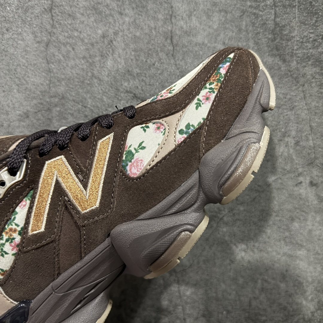 图片[6]-【纯原版】 New Balance NB9060 联名款 复古休闲运动慢跑鞋 灰色 U9060ATP 全套原楦原纸板原厂数据开发 进口三明治网面 原装进口翻毛皮料正确绒感卡色 正确中底拉帮中底网布细节 原厂标裁 带紫光防伪 定制后跟透明水晶模块 冲裁组合 大底贴合程度胶水上色把控完美 整洁度挑战全网艺术家 多道序QC把关品质完善 匠心打造 耗时两个月开发完成 工艺极其复杂难度可想而知 新开独立私模大底 全网唯一正确六层组合大底 高端零售专供产物 尺码：36 37 37.5 38 38.5 39 40 40.5 41 42 42.5 43 44 45 46.5-选品中心