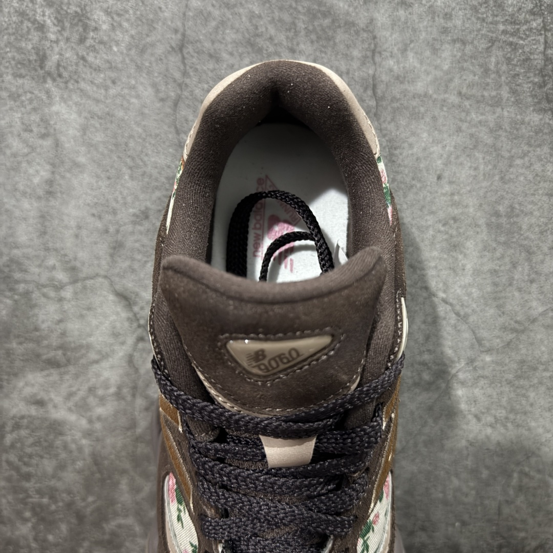 图片[8]-【纯原版】 New Balance NB9060 联名款 复古休闲运动慢跑鞋 灰色 U9060ATP 全套原楦原纸板原厂数据开发 进口三明治网面 原装进口翻毛皮料正确绒感卡色 正确中底拉帮中底网布细节 原厂标裁 带紫光防伪 定制后跟透明水晶模块 冲裁组合 大底贴合程度胶水上色把控完美 整洁度挑战全网艺术家 多道序QC把关品质完善 匠心打造 耗时两个月开发完成 工艺极其复杂难度可想而知 新开独立私模大底 全网唯一正确六层组合大底 高端零售专供产物 尺码：36 37 37.5 38 38.5 39 40 40.5 41 42 42.5 43 44 45 46.5-选品中心