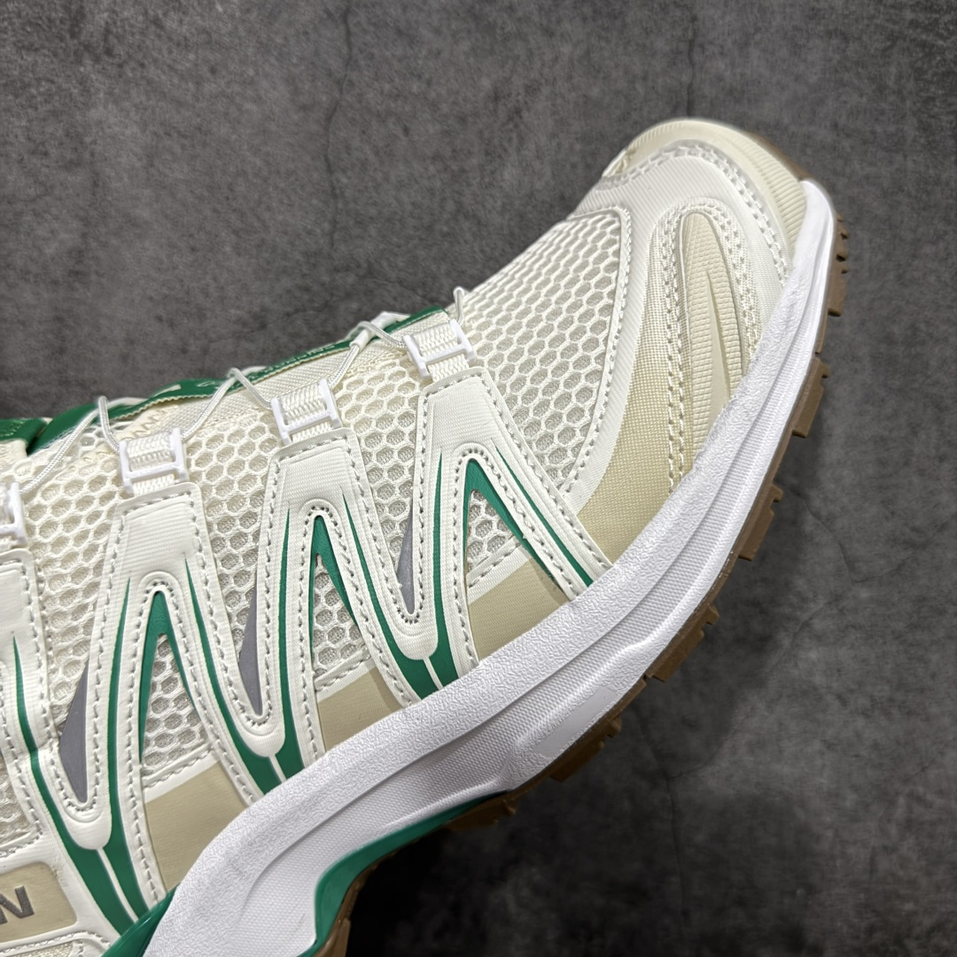 图片[6]-【666版本】SALOMON 萨洛蒙 XA PRO 3D 户外运动 网布减震防滑透气 低帮跑步鞋 男女同款 白绿 478874 全新品质 巅峰之作 所有配色均购物原版拆解1：1开发 原材料打造 非市场公版便宜货 私模大底 清洁度比市场所有版本都高 全套原纸板楦头开发 原厂网布配套 确保原汁原味 完美呈现版型 原档数据独家私模五层组合大底 男女鞋同步官方开发至46 原装Ortholite轻量化鞋垫 中底布带钢印编号 原厂TPU锁扣 进口港宝加持 后跟自然饱满 还原公司包裹性 鞋面采用SENSIFT贴合技术 全方位贴合包裹脚型 鞋跟部鞋底牵引设计 提供强大的抓地性能 更适应野外崎岖不平的道路 其3D ADVANCED CHASSIS底盘 材料轻量大化 钉齿设计更具稳定性 防护性 鞋底易磨损区运用CONTAGRIP高耐磨材料 应对城市硬质路面长距离跑考验 尺码：36 36.5 37.5 38 38.5 39 40 40.5 41 42 42.5 43 44 45 46-选品中心