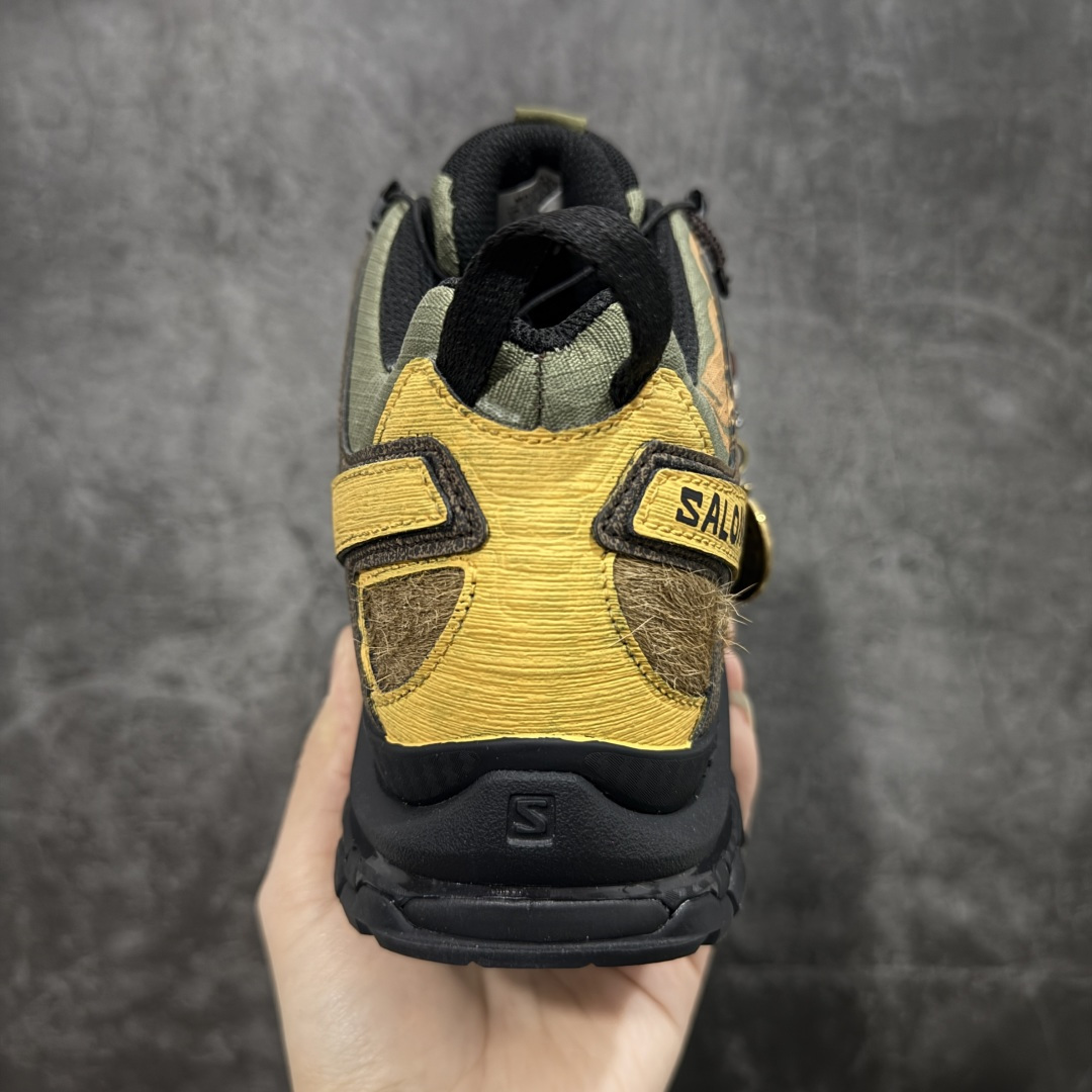 图片[4]-【GOAT纯原定制】SALOMON 萨洛蒙 XA PRO 3D 户外运动 网布减震防滑透气 低帮跑步鞋 男女同款绿棕色 马毛 马年限定477974 此款为定制款 下单定制周期为2天 全新品质 巅峰之作 所有配色均购物原版拆解1：1开发 原材料打造 非市场公版便宜货 私模大底 清洁度比市场所有版本都高 全套原纸板楦头开发 原厂网布配套 确保原汁原味 完美呈现版型 原档数据独家私模五层组合大底 男女鞋同步官方开发至47 原装Ortholite轻量化鞋垫 中底布带钢印编号 原厂TPU锁扣 进口港宝加持 后跟自然饱满 还原公司包裹性 鞋面采用SENSIFT贴合技术 全方位贴合包裹脚型 鞋跟部鞋底牵引设计 提供强大的抓地性能 更适应野外崎岖不平的道路 其3D ADVANCED CHASSIS底盘 材料轻量大化 钉齿设计更具稳定性 防护性 鞋底易磨损区运用CONTAGRIP高耐磨材料 应对城市硬质路面长距离跑考验 尺码：36 36.5 37.5 38 38.5 39 40 40.5 41 42 42.5 43 44 45 46 47-选品中心