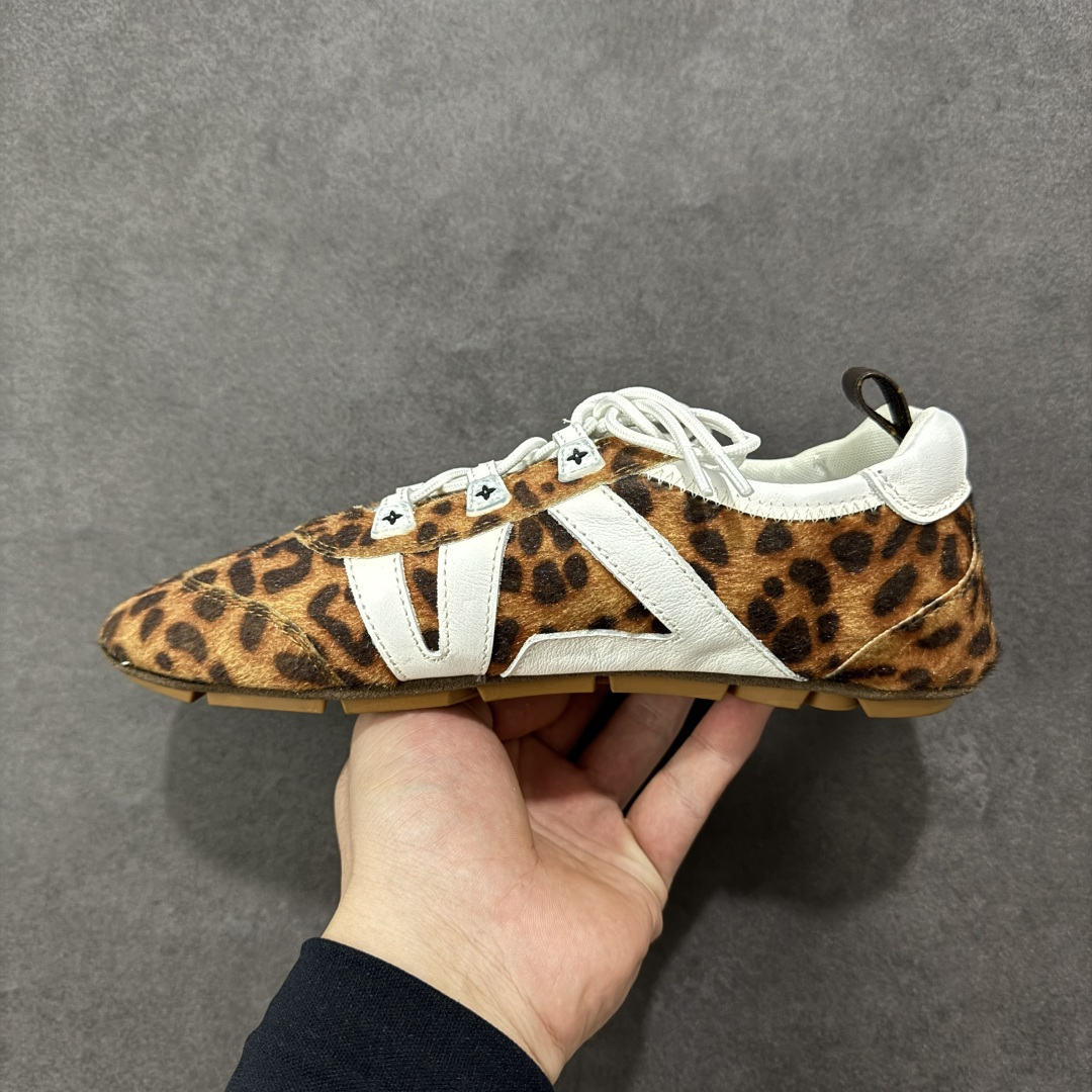 图片[2]-【YH版本】 LOUIS VUITTON LV Sneakerina 牛皮革绒面革 豹纹 圆头系带 芭蕾风德训鞋 薄底鞋 低帮 生活休闲鞋 棕白 DD0215 尺码：35-40-选品中心
