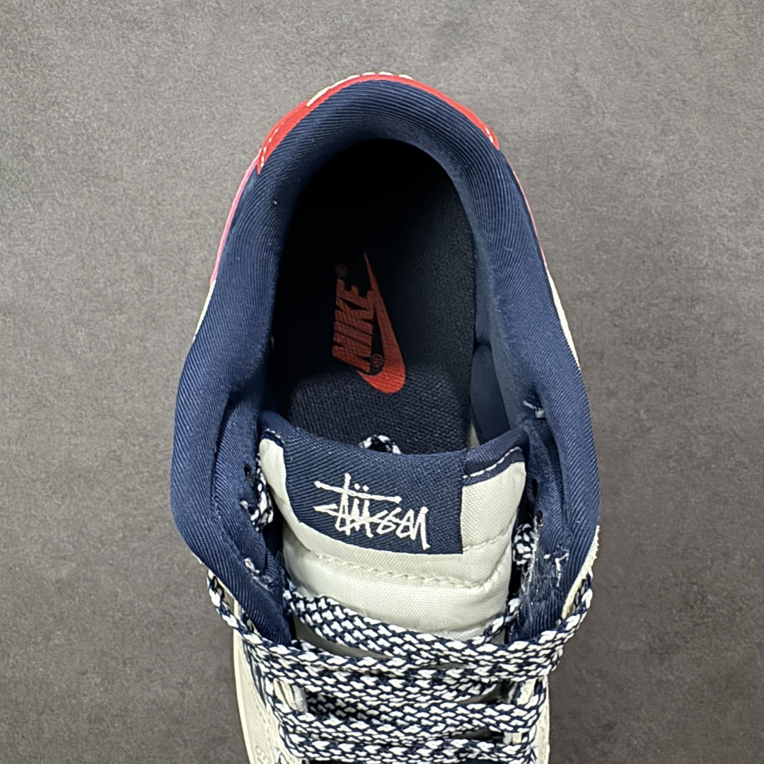 图片[7]-【定制版】高端定制Nike SB Dunk Low “斯图西联名——米白黑红勾” 高端定制 低帮休闲板鞋 定制鞋盒 大厂纯原品质出货 超高清洁度 皮料切割干净无任何毛边 细节完美 货号：DD1988-008 尺码：36 36.5 37.5 38 38.5 39 40 40.5 41 42 42.5 43 44 44.5 45 编码：HXSB330340-选品中心