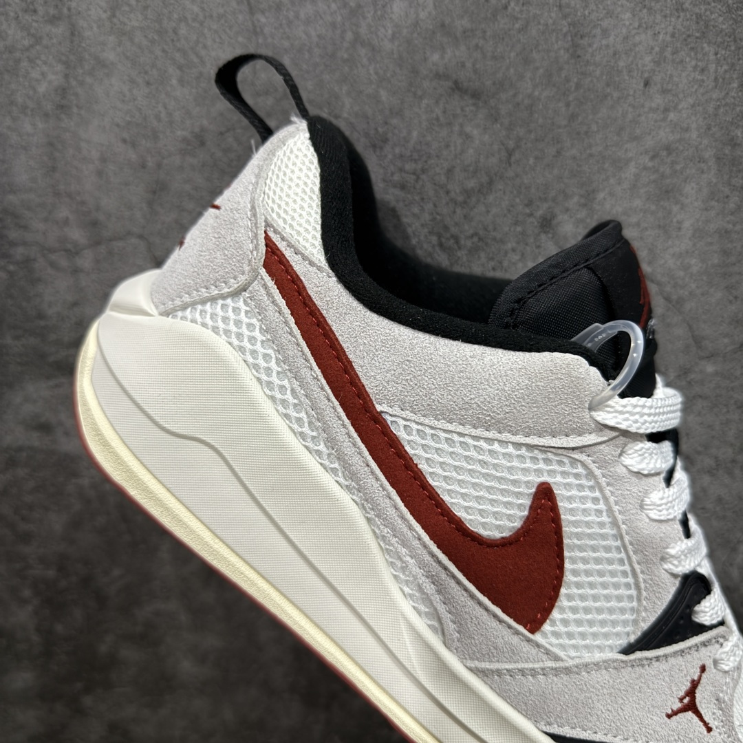 图片[7]-【N版纯原】Jordan CMFT Era 黑橙 HJ6777-101 舒适简约低帮运动鞋 实拍首发 鞋面大面积的网眼透气性拉满 中底的大面积泡棉超级舒适 尺码：36 36.5 37 38.5 39 40 40.5 41 42 42.5 43 44 44.5 45-选品中心