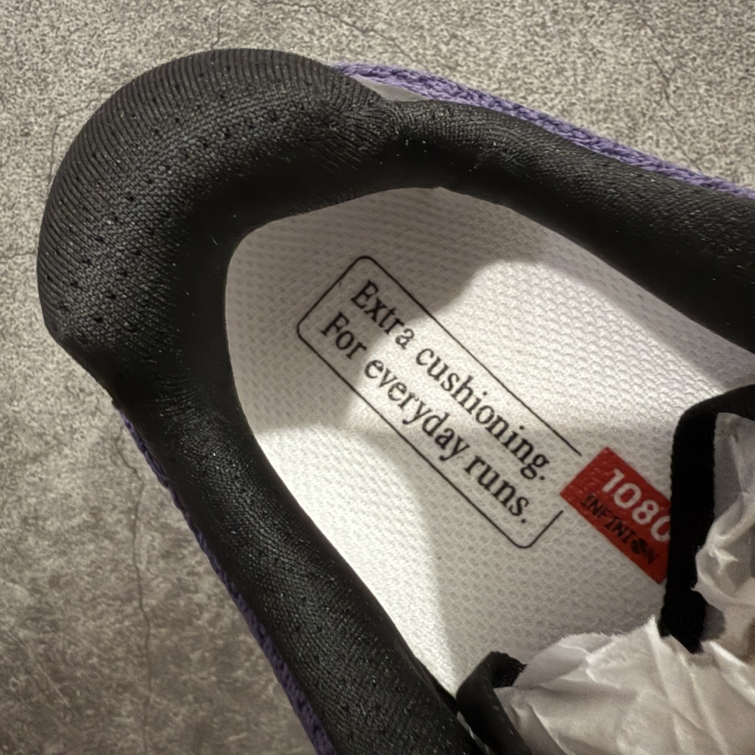 图片[8]-【Goat纯原】New Balance Fresh Foam X NB1080V6 新百伦系列低帮轻量化厚底健身休闲运动慢跑鞋 全新出货 真正超临界大底 提前原版开发 细节做工材料脚感与原版相差无几 近赏｜无论是日常慢跑，还是City Walk，它都可轻松应对提起今年最流行的事情，想必在你所在的城市来一段City Walk，是很多潮男潮女都会做的吧。当时间来到十月，一年中最舒服的时光，无论是慢跑也好，还是City Walk，今天推荐的这双鞋，都可以轻松应对。那就是可以带给你久违的松弛感、治愈你柔软的需要的New Balance Fresh Foam X1080v15。作为New Balance经典跑鞋系列，1080系列可以说凝聚了品牌历来前沿科技与制造匠心。今年的v13版本可谓再度革新。在舒适体验、运动性能以及造型风格三个维度上做到了有机交融。舒适体验一直是1080跑鞋系列带给我们最大的直观感受，加上本就带有严肃跑鞋基因，在今年全新材料配方的Fresh FoamX中底泡棉上则有了不一样的缓震性能，重新定义“踩屎感”。可再生柔软针织鞋面使用可追溯的Repreve再生鞋面材料，柔软透气的鞋面提供绵密的贴合与包裹感，轻量分区橡胶大底分区外底橡胶采用新材料，改进纹路设计，增加前掌外底硬度，提升滚动反馈和传动效率。 尺码：36 36.5 37 38 39.5 40 40.5 41.5 42 42.5 43 44 44.5 45-选品中心