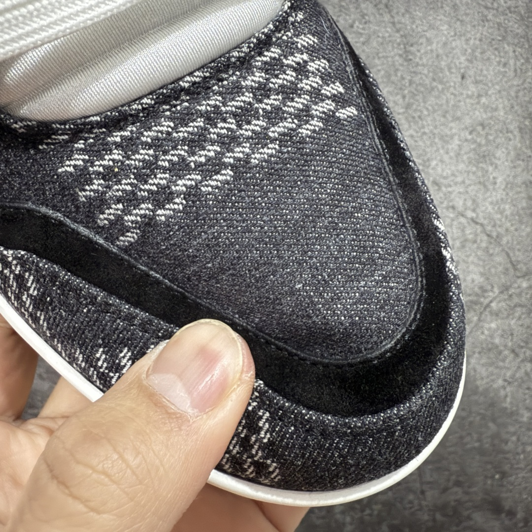 图片[5]-【天花板/Goat版】 市场最强版 没有之一的存在💪🏻 Louis Vuitton LV Trainer 系列全新版上架 手里有正品的可以对比下🆚懂货的看细节‼️ 此版品质是市场从未达到的新高度！ 整体版型 皮料 牛仔布的色差 压花纹路清晰度 后跟版型等等 都可以自行对比[机智]吊打市场所有货，怒甩十条街的那种，直接来正品对比图🆚，欢迎拿市场各大工厂的货来对比！ 尺码：35-45码-选品中心