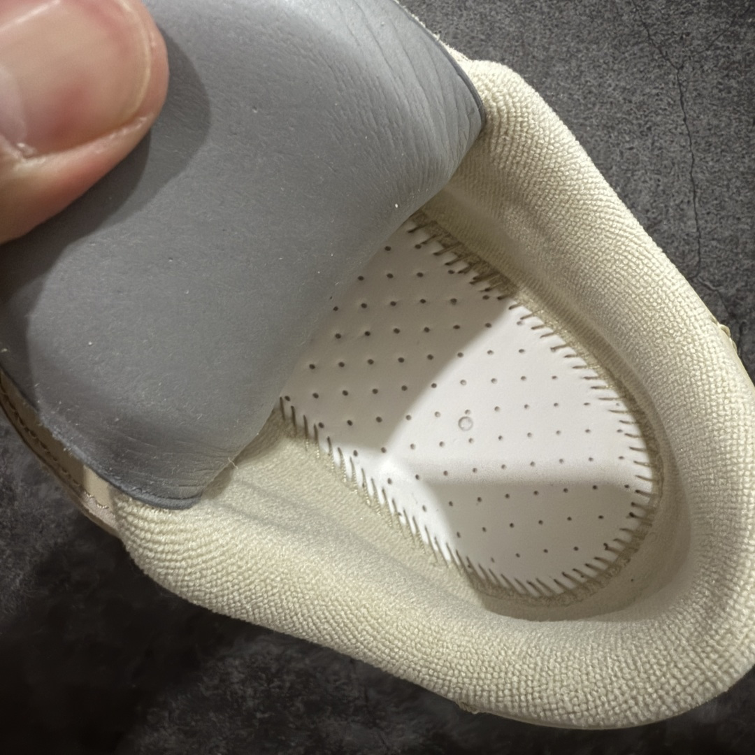 图片[7]-【纯原PK版】Balenciag 巴黎世家18代 最新Hamptons系列 情侣款 破损 做旧 休闲 运动鞋 顶级大厂出品 天花板品质 品质细节比工厂版本都要好很多 自行对比 原版购入开发做货 ▪️面料： 原版定制进口头层牛皮 ▪️内里：进口透气毛巾绒里 ▪️鞋底：原版开模防滑橡胶材质 ▪️底厚：3CM ▪️尺码： 35-46-选品中心