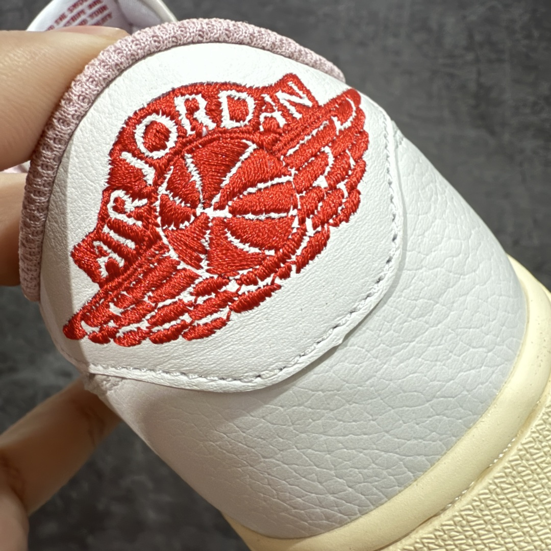 图片[2]-【XE纯原】Travis Scott x Air Jordan AJ1 Low OG SP TS联名 倒钩低帮 DM7866-600 全新版本出货 同价位无对手 此配色采用正确原厂皮 区别市场同价位版本 纯原大厂出品 实打实原材头层皮料 高端外贸零售专供品质 版型细节完美 原鞋原楦头纸板开发 原厂防尘纸 极致一眼正品既视感 尺码：36-48码 真实半码-选品中心