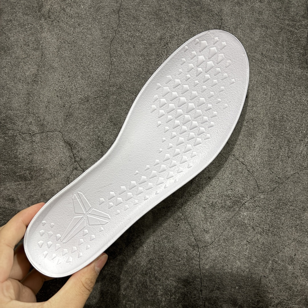 图片[7]-【GX绿x版本】NK Zoom Kobe Ⅷ System 科比8代复刻实战运动低帮文化篮球鞋 IM0594-600 完美复刻公司货 React科技鞋垫加持 实战配置直接拉满 原楦纸板开发 鞋身流线型、后跟塑形 区分土肥圆 原厂针织鞋面一针一线匹配原版 全身鞋材卡料色独家定制 唯一万针立体刺绣SWOOSH 真实底模最大50.5 实战利器 专供海外市场 独立原厂模具 首批不拼图大几率过验 亲测已过 支持各种高强度实战 无需担心 补货周期极长 脚宽建议买大半码 科比系列前掌偏窄 支持七天无理由退换 尺码： 40 40.5 41 42 42.5 43 44 44.5 45 46 47.5 48.5 49.5 50.5-选品中心