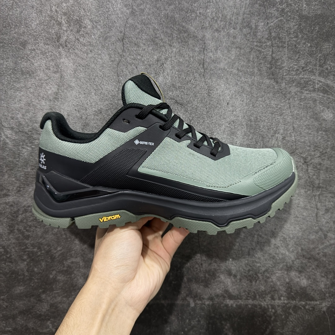 【Top版本】凯乐石KAILAS 界山GTX 户外运动 防滑耐磨防水 低帮 登山徒步鞋 男款 KAILAS凯乐石品牌是全球三大全系攀登品牌之一,于2003年创立于中国广州,致力于为有攀登梦想的户外运动员及爱好者,研发制造功能性专业装备,满足他们在极限环境下安全舒适的需求,凯乐石专注于科技面料的开发及专业功能设计,产品线覆盖登山、攀岩、徒步、越野跑山、露营、旅行等多项户外运动,通过运动员的测试反馈,不断进化迭代,产品荣获国内外大奖71座,发明专利21个,更突破性的自主研发攀登器械,打造出中国的攀登硬实力 尺码:39 40 41 42 43 44 45-选品中心