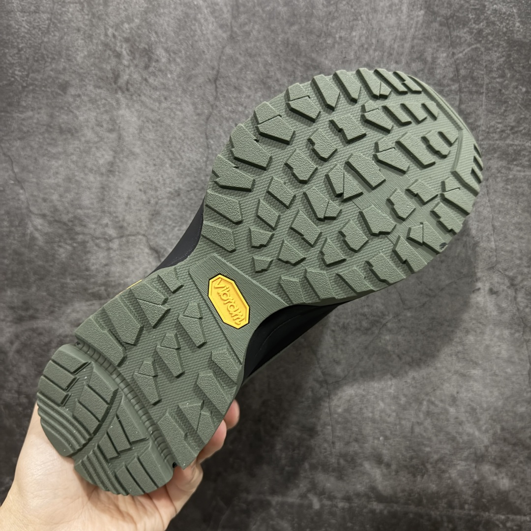 图片[9]-【Top版本】凯乐石KAILAS 界山GTX 户外运动 防滑耐磨防水 低帮 登山徒步鞋 男款 KAILAS凯乐石品牌是全球三大全系攀登品牌之一，于2003年创立于中国广州，致力于为有攀登梦想的户外运动员及爱好者，研发制造功能性专业装备，满足他们在极限环境下安全舒适的需求，凯乐石专注于科技面料的开发及专业功能设计，产品线覆盖登山、攀岩、徒步、越野跑山、露营、旅行等多项户外运动，通过运动员的测试反馈，不断进化迭代，产品荣获国内外大奖71座，发明专利21个，更突破性的自主研发攀登器械，打造出中国的攀登硬实力 尺码：39 40 41 42 43 44 45-选品中心