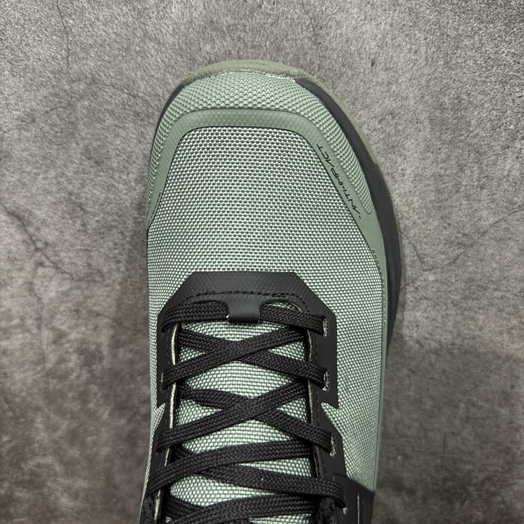 图片[5]-【Top版本】凯乐石KAILAS 界山GTX 户外运动 防滑耐磨防水 低帮 登山徒步鞋 男款 KAILAS凯乐石品牌是全球三大全系攀登品牌之一，于2003年创立于中国广州，致力于为有攀登梦想的户外运动员及爱好者，研发制造功能性专业装备，满足他们在极限环境下安全舒适的需求，凯乐石专注于科技面料的开发及专业功能设计，产品线覆盖登山、攀岩、徒步、越野跑山、露营、旅行等多项户外运动，通过运动员的测试反馈，不断进化迭代，产品荣获国内外大奖71座，发明专利21个，更突破性的自主研发攀登器械，打造出中国的攀登硬实力 尺码：39 40 41 42 43 44 45-选品中心