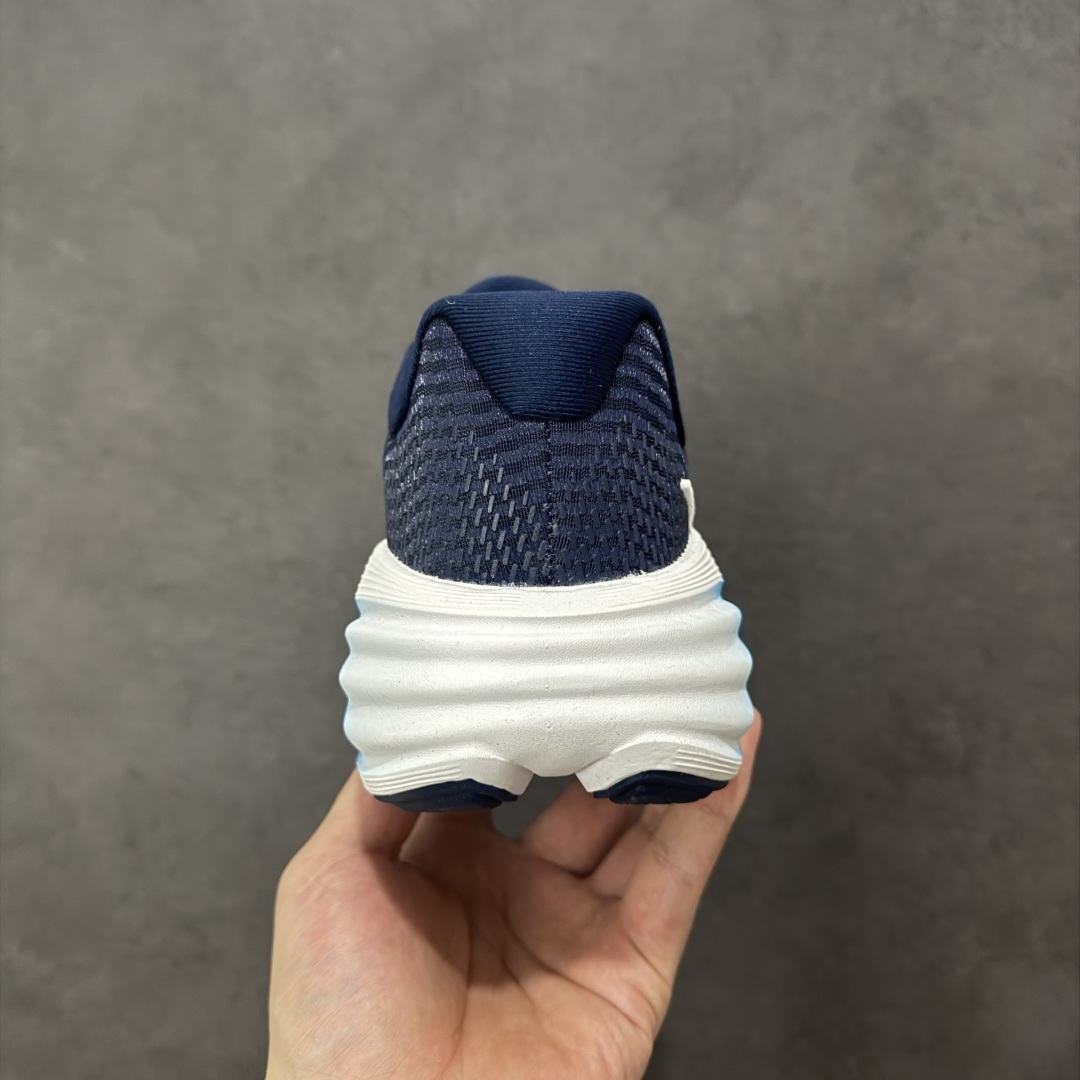 图片[4]-【公司级】Nike Zoom VOMERO 耐克 舒适减震防滑 低帮跑步鞋 全掌ReactX泡绵中底 前掌和后跟还配备了Air Zoom气垫单元 据说跑起来更快更舒适哦 这次最大的升级点 首次引入了ReactX泡绵 尺码：36-45 货号：YC2661-004-选品中心