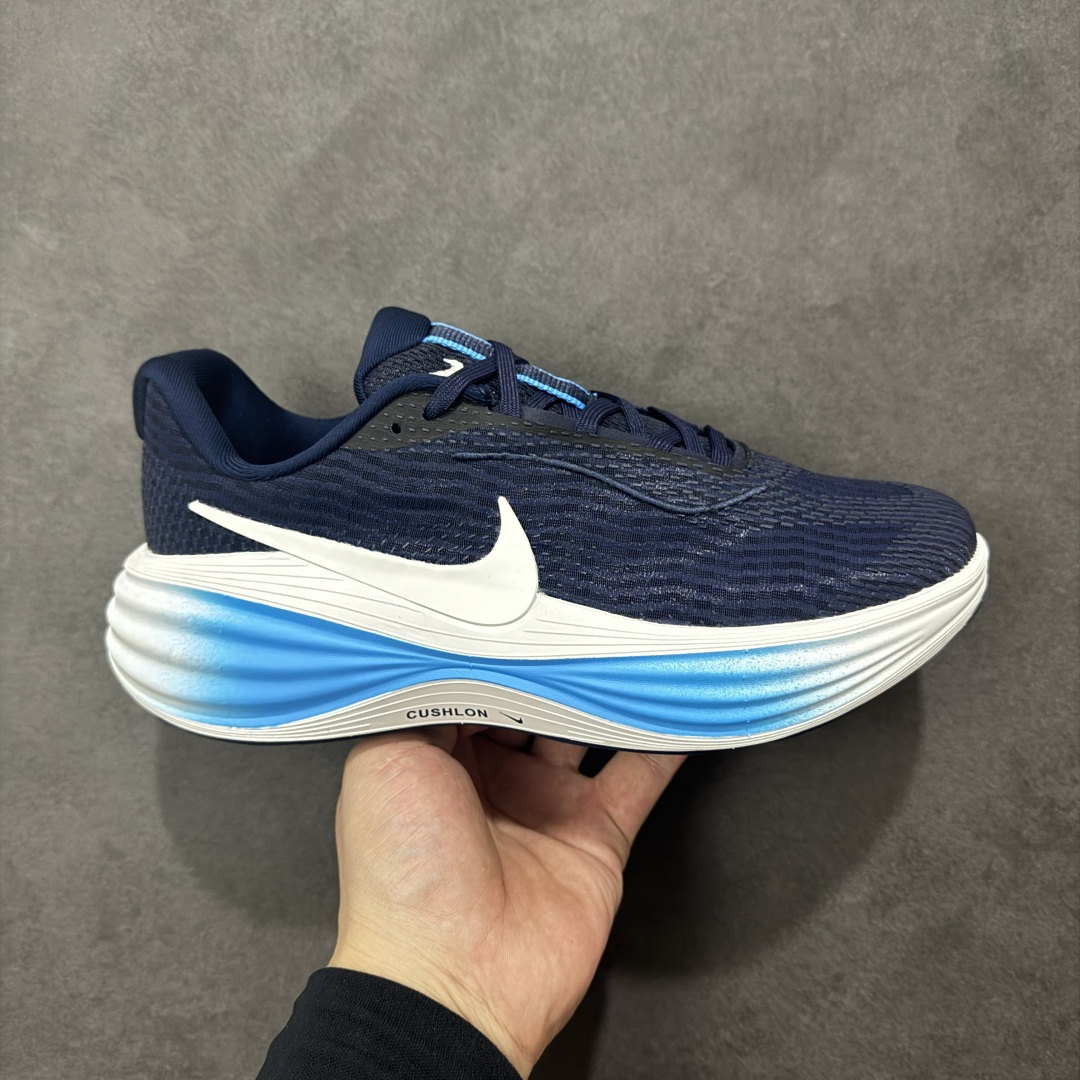 【公司级】Nike Zoom VOMERO 耐克 舒适减震防滑 低帮跑步鞋 全掌ReactX泡绵中底 前掌和后跟还配备了Air Zoom气垫单元 据说跑起来更快更舒适哦 这次最大的升级点 首次引入了ReactX泡绵 尺码:36-45 货号:YC2661-004-选品中心