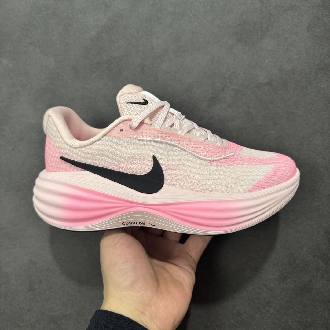 【公司级】Nike Zoom VOMERO 耐克 舒适减震防滑 低帮跑步鞋 全掌ReactX泡绵中底 前掌和后跟还配备了Air Zoom气垫单元 据说跑起来更快更舒适哦 这次最大的升级点 首次引入了ReactX泡绵 尺码:36-40 货号:YC2661-008-选品中心