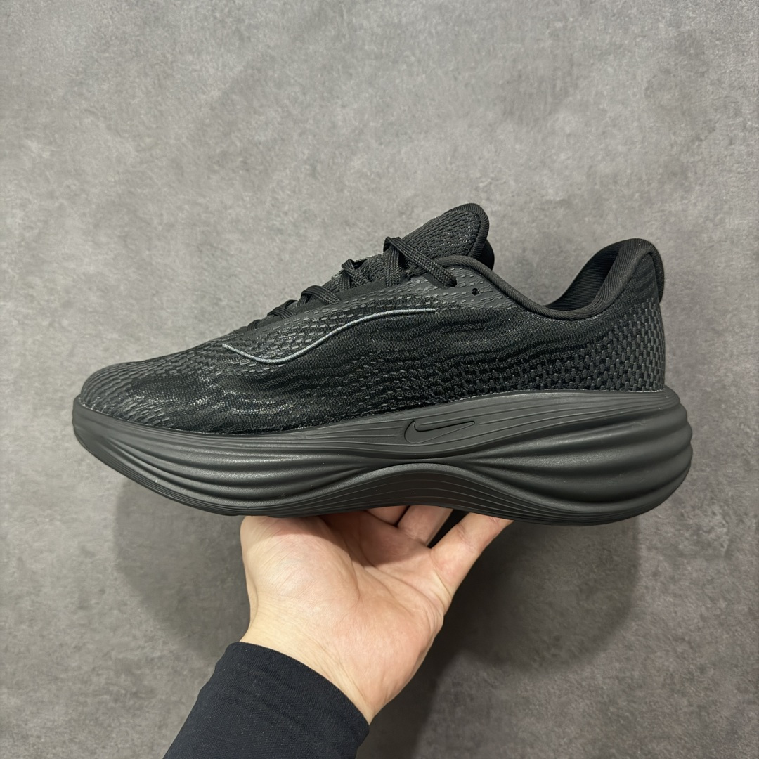 图片[2]-【公司级】Nike Zoom VOMERO 耐克 舒适减震防滑 低帮跑步鞋 全掌ReactX泡绵中底 前掌和后跟还配备了Air Zoom气垫单元 据说跑起来更快更舒适哦 这次最大的升级点 首次引入了ReactX泡绵 尺码：40-45 货号：YC2661-002-选品中心