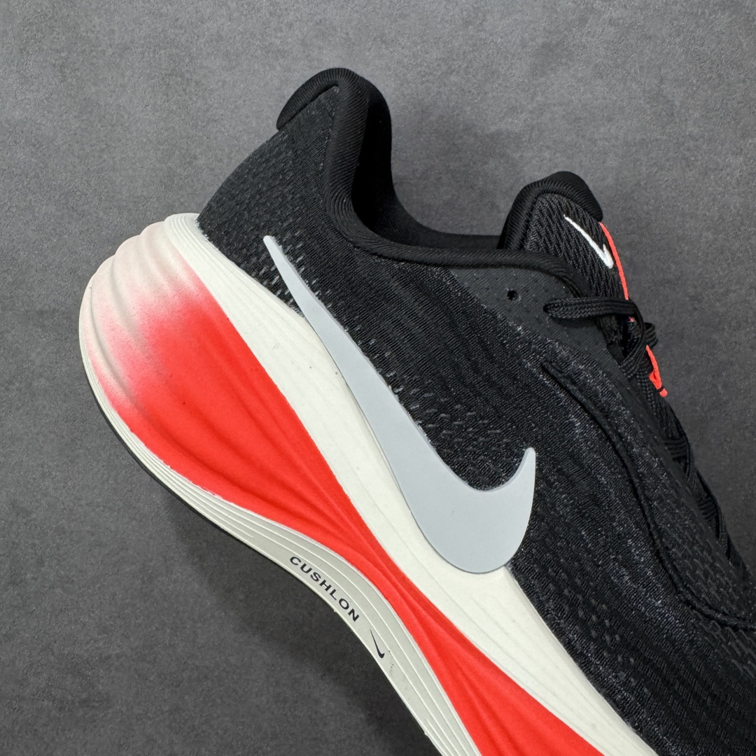 图片[6]-【公司级】Nike Zoom VOMERO 耐克 舒适减震防滑 低帮跑步鞋 全掌ReactX泡绵中底 前掌和后跟还配备了Air Zoom气垫单元 据说跑起来更快更舒适哦 这次最大的升级点 首次引入了ReactX泡绵 尺码：36-45 货号：YC2661-003-选品中心