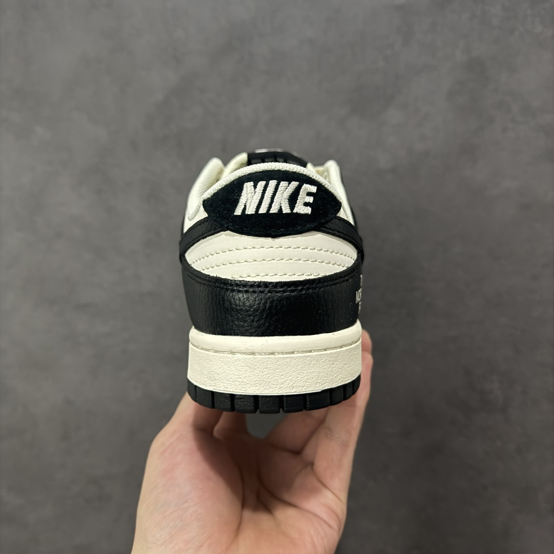 图片[4]-【定制版】Nike SB Dunk Low “北面联名——雪山米白黑” 高端定制 低帮休闲板鞋 定制鞋盒 大厂纯原品质出货 超高清洁度 皮料切割干净无任何毛边 细节完美 货号：QW5836-028 尺码：36 36.5 37.5 38 38.5 39 40 40.5 41 42 42.5 43 44 44.5 45-选品中心