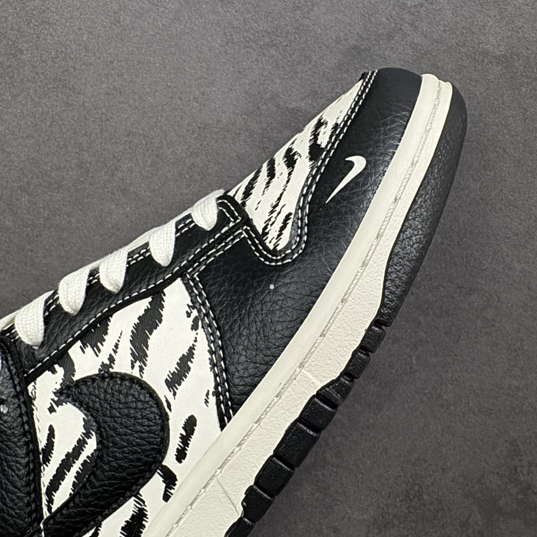 图片[5]-【定制版】Nike SB Dunk Low “北面联名——雪山米白黑” 高端定制 低帮休闲板鞋 定制鞋盒 大厂纯原品质出货 超高清洁度 皮料切割干净无任何毛边 细节完美 货号：QW5836-028 尺码：36 36.5 37.5 38 38.5 39 40 40.5 41 42 42.5 43 44 44.5 45-选品中心