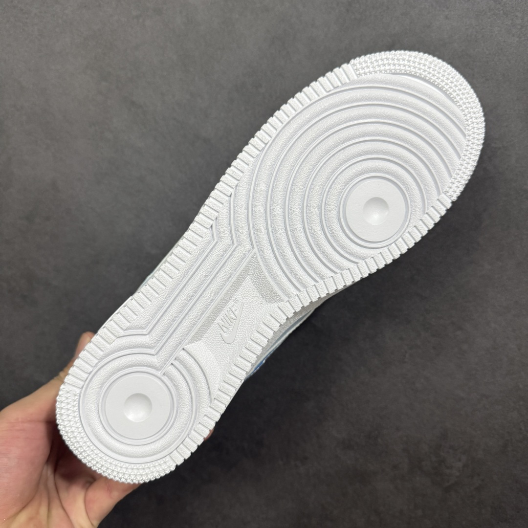 图片[9]-【定制版】Nike Air Force 1\’07 Low 空军一号低帮休闲板鞋  #鞋身主体为白色皮革，鞋侧Swoosh、鞋帮及鞋带采用渐变浅蓝，清新柔和，自带“海盐/奶蓝”的氛围感！ 货号：CD2288-951  尺码：36 36.5 37.5 38 38.5 39 40 40.5 41 42 42.5 43 44 44.5 45-选品中心