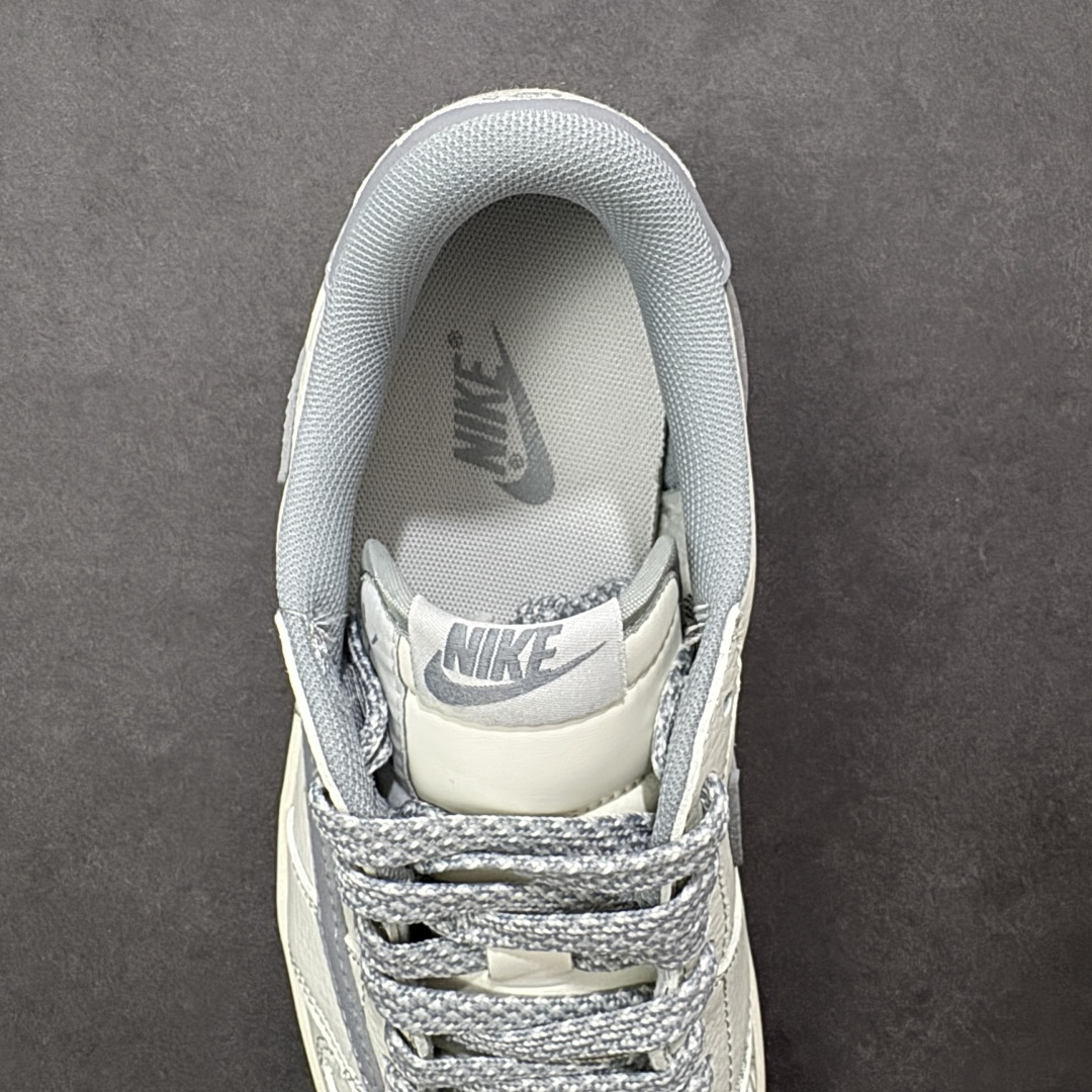 图片[7]-【定制版】Air Jordan 1 Low AJ1 乔1 斯图西联名 高端定制 倒钩低帮复古篮球鞋 #定制鞋盒 大厂纯原品质出货 超高清洁度 皮料切割干净无任何毛边 细节完美 货号：CS5288-501 尺码：36 36.5 37.5 38 36.5 39 40 40.5 41 42 42.5 43 44 44.5 45 编码：CCB320330-选品中心