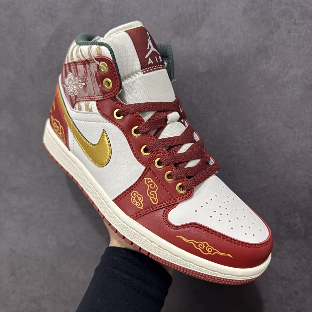 图片[3]-【K版】Air Jordan 1 Mid AJ1 乔1马年限定 中邦文化休闲板鞋 货号：DQ8426-105 尺码：36 36.5 37.5 38 38.5 39 40 40.5 41 42 42.5 43 44 44.5 45 46 编码：YQB260270-选品中心