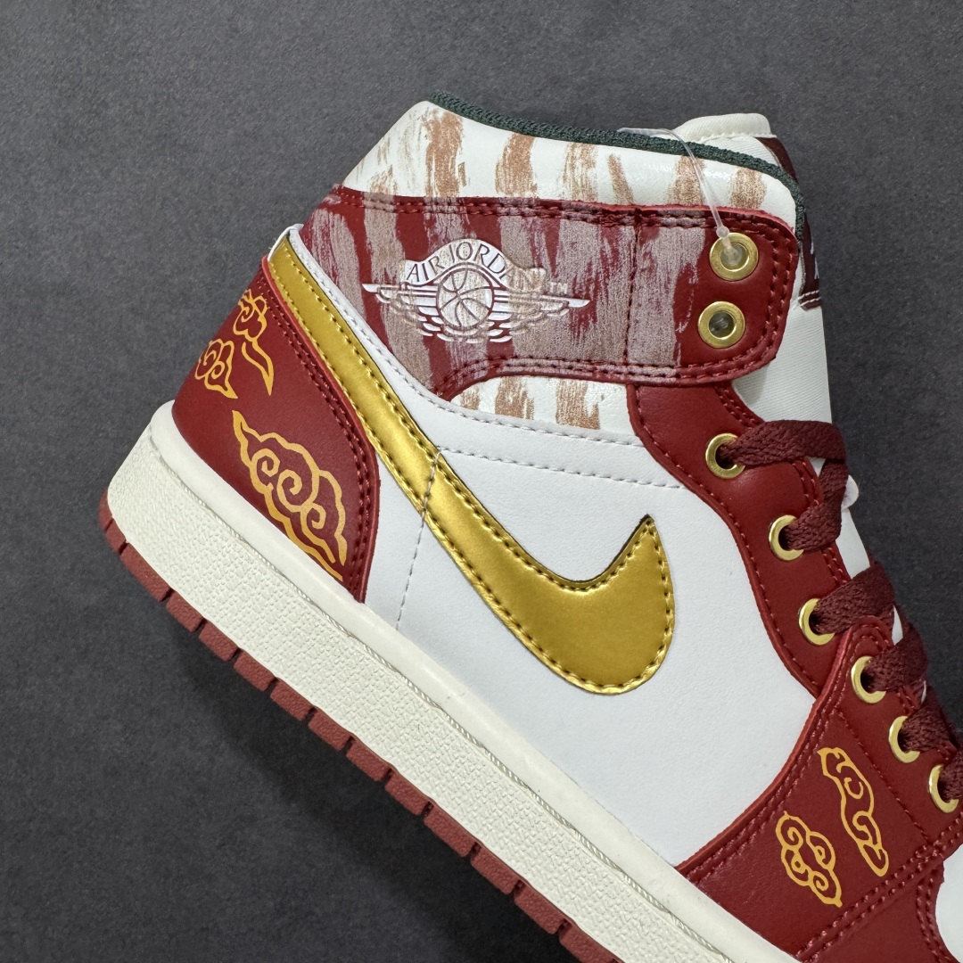 图片[6]-【K版】Air Jordan 1 Mid AJ1 乔1马年限定 中邦文化休闲板鞋 货号：DQ8426-105 尺码：36 36.5 37.5 38 38.5 39 40 40.5 41 42 42.5 43 44 44.5 45 46 编码：YQB260270-选品中心