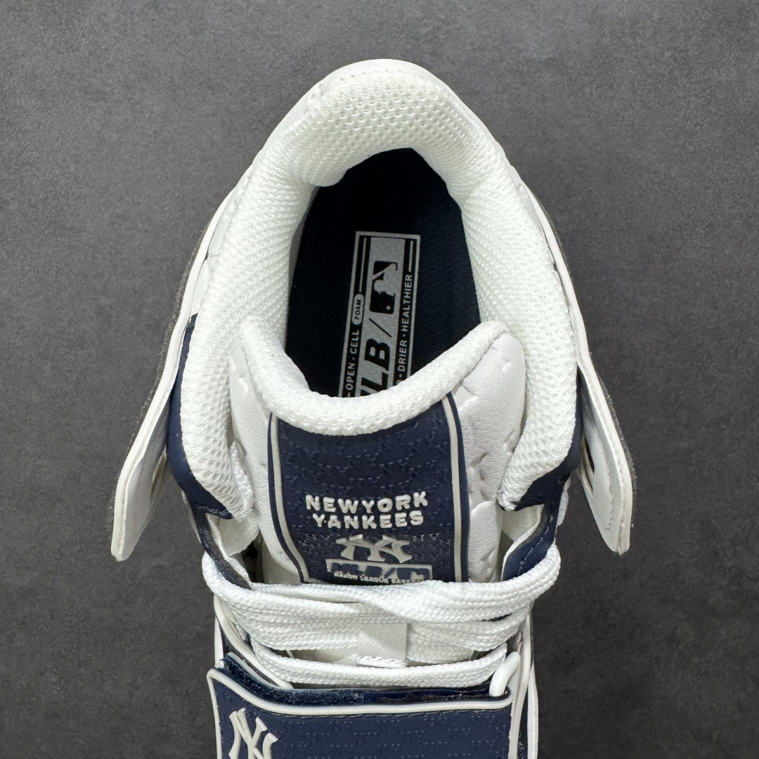 图片[7]-【GQ福利】福利特价MLB Chunky Runner Basic 纽约洋基队二代扣学长鞋 低帮老爹风轻量增高厚底百搭休闲运动板鞋 原楦原纸版开发版型#采用荔枝纹轻量克重纤维移膜皮革面鞋面材质#全新独立5cm厘米外增高轻质发泡中底组合耐磨橡胶外底片！学院穿搭爆款,Korea韩国限定!联乘美国榄球洋基队！ 尺码：36-45-选品中心