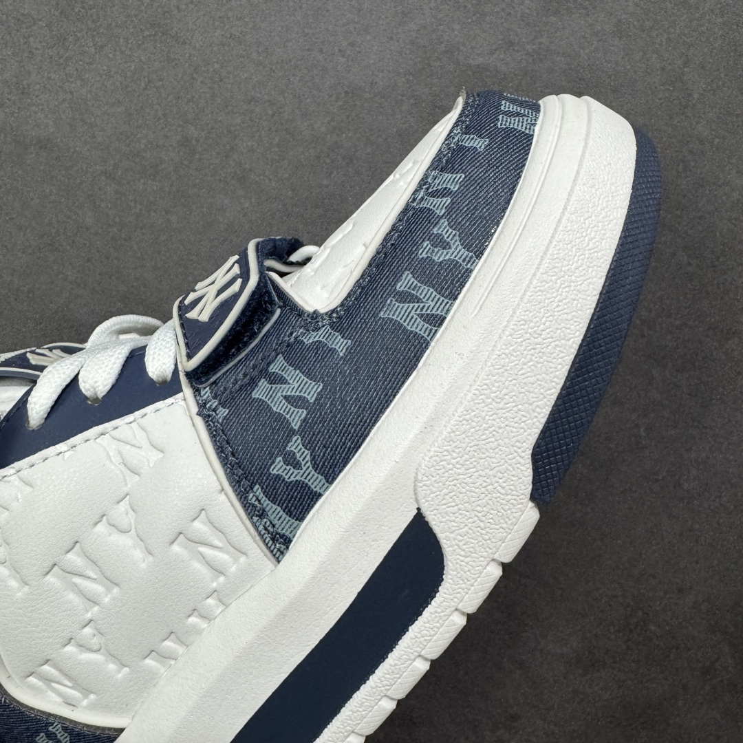 图片[5]-【GQ福利】福利特价MLB Chunky Runner Basic 纽约洋基队二代扣学长鞋 低帮老爹风轻量增高厚底百搭休闲运动板鞋 原楦原纸版开发版型#采用荔枝纹轻量克重纤维移膜皮革面鞋面材质#全新独立5cm厘米外增高轻质发泡中底组合耐磨橡胶外底片！学院穿搭爆款,Korea韩国限定!联乘美国榄球洋基队！ 尺码：36-45-选品中心