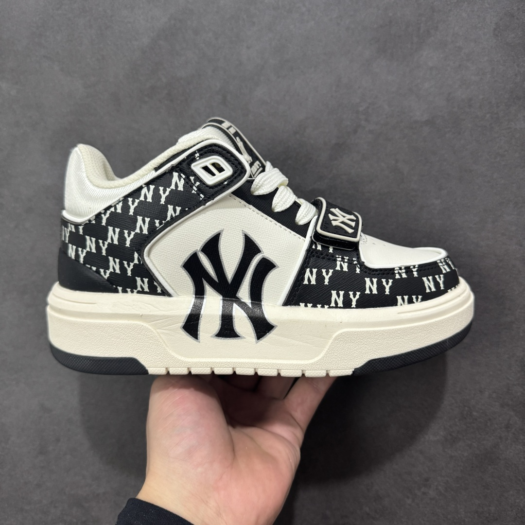图片[10]-【GQ福利】福利特价MLB Chunky Runner Basic 纽约洋基队二代扣学长鞋 低帮老爹风轻量增高厚底百搭休闲运动板鞋 原楦原纸版开发版型#采用荔枝纹轻量克重纤维移膜皮革面鞋面材质#全新独立5cm厘米外增高轻质发泡中底组合耐磨橡胶外底片！学院穿搭爆款,Korea韩国限定!联乘美国榄球洋基队！ 尺码：36-45-选品中心