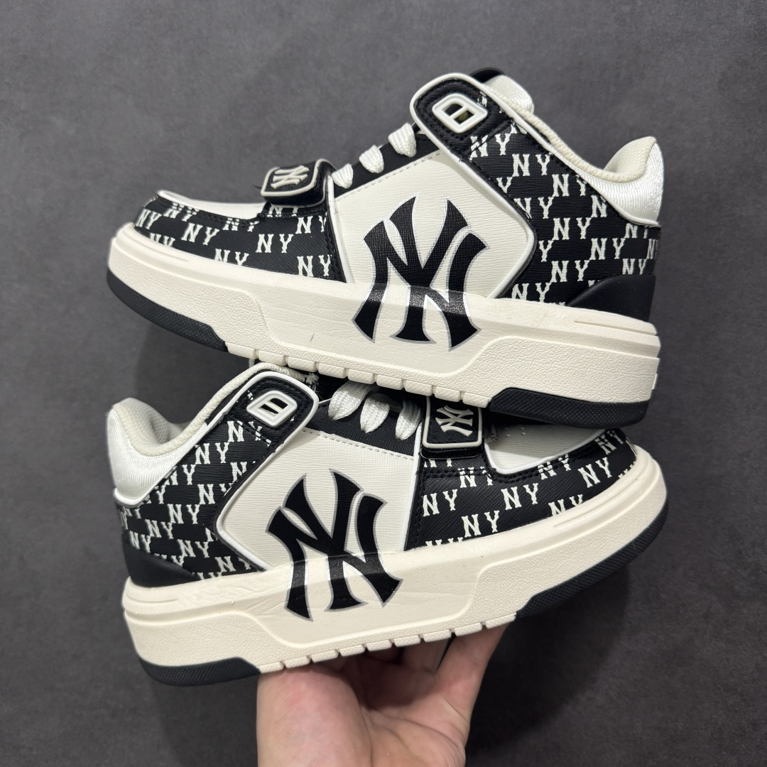 图片[10]-【GQ福利】福利特价MLB Chunky Runner Basic 纽约洋基队二代扣学长鞋 低帮老爹风轻量增高厚底百搭休闲运动板鞋 原楦原纸版开发版型#采用荔枝纹轻量克重纤维移膜皮革面鞋面材质#全新独立5cm厘米外增高轻质发泡中底组合耐磨橡胶外底片！学院穿搭爆款,Korea韩国限定!联乘美国榄球洋基队！ 尺码：36-45-选品中心