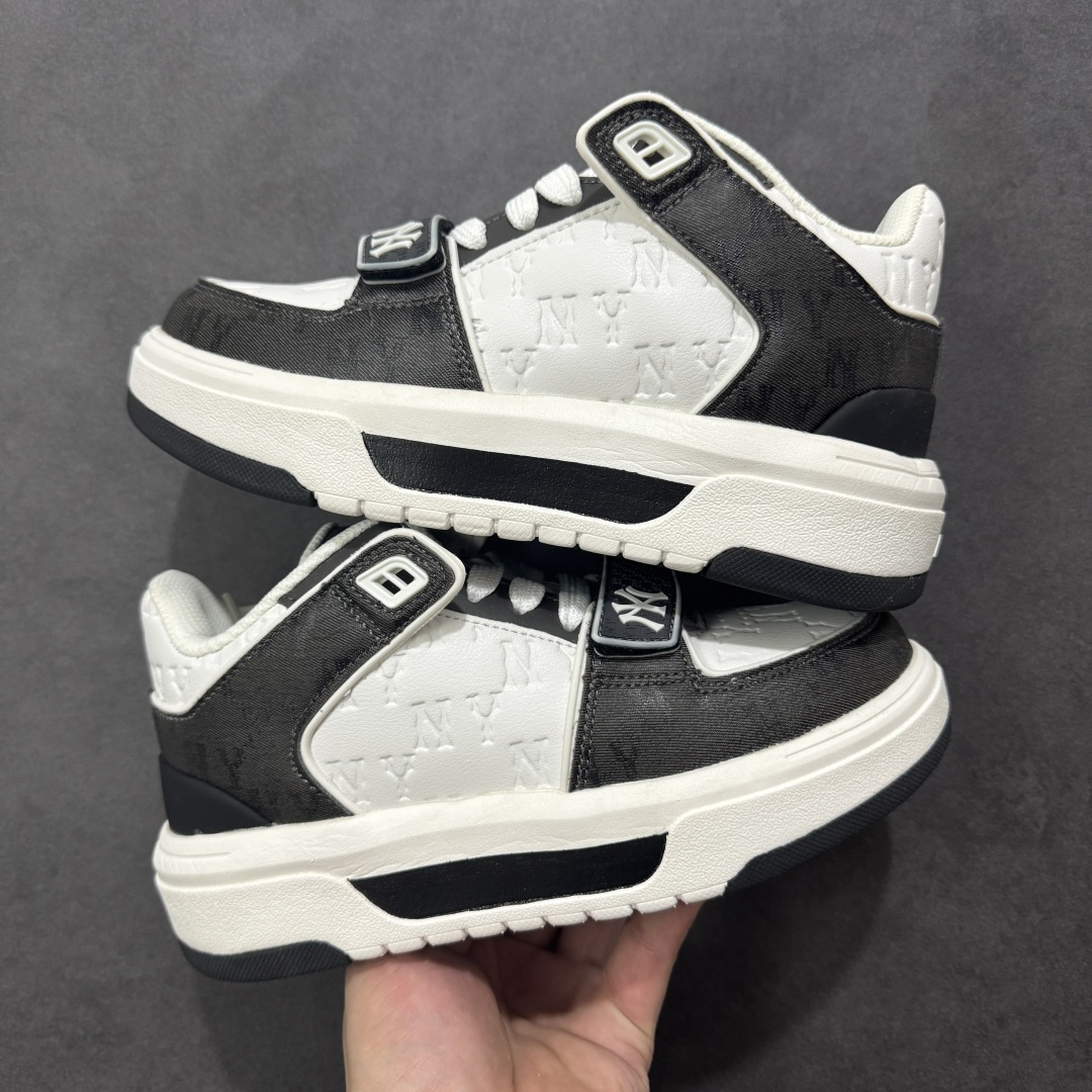 图片[12]-【GQ福利】福利特价MLB Chunky Runner Basic 纽约洋基队二代扣学长鞋 低帮老爹风轻量增高厚底百搭休闲运动板鞋 原楦原纸版开发版型#采用荔枝纹轻量克重纤维移膜皮革面鞋面材质#全新独立5cm厘米外增高轻质发泡中底组合耐磨橡胶外底片！学院穿搭爆款,Korea韩国限定!联乘美国榄球洋基队！ 尺码：36-45-选品中心