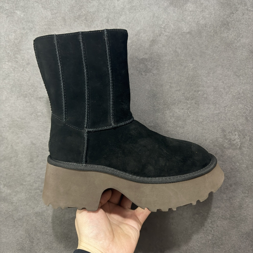 【莞产X1版本】全网最齐ugg130个配色市面顶级版本 1158313 UGG 鱼人厚底铅笔靴 5cm厚底 小红书爆款 厚底羊皮毛一体雪地靴女款 广州外贸大厂生产鞋头到鞋垫真羊皮毛一体独立外盒包装芯片带防水工艺区别市面任何版本 5cm厚底独立原版开发大底羊绒鞋垫冬季保暖外出家居都是很适合的选择进年uug推出款式系列局部偏向年轻消费者喜好也走到时尚潮流穿搭的前沿鞋身材质防泼水涂层翻毛皮鞋面17毫米UGGPURE™植入式羊毛内底轻便防滑舒适橡胶外底带有品牌LOGO商标带全套包装 尺码:35-40-选品中心
