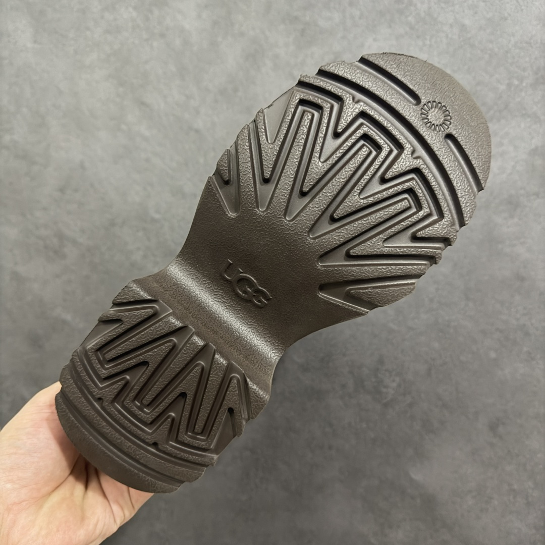 图片[9]-【莞产X1版本】全网最齐ugg130个配色市面顶级版本 1158313 UGG 鱼人厚底铅笔靴 5cm厚底 小红书爆款 厚底羊皮毛一体雪地靴女款 广州外贸大厂生产鞋头到鞋垫真羊皮毛一体独立外盒包装芯片带防水工艺区别市面任何版本 5cm厚底独立原版开发大底羊绒鞋垫冬季保暖外出家居都是很适合的选择进年uug推出款式系列局部偏向年轻消费者喜好也走到时尚潮流穿搭的前沿鞋身材质防泼水涂层翻毛皮鞋面17毫米UGGPURE™植入式羊毛内底轻便防滑舒适橡胶外底带有品牌LOGO商标带全套包装 尺码：35-40-选品中心