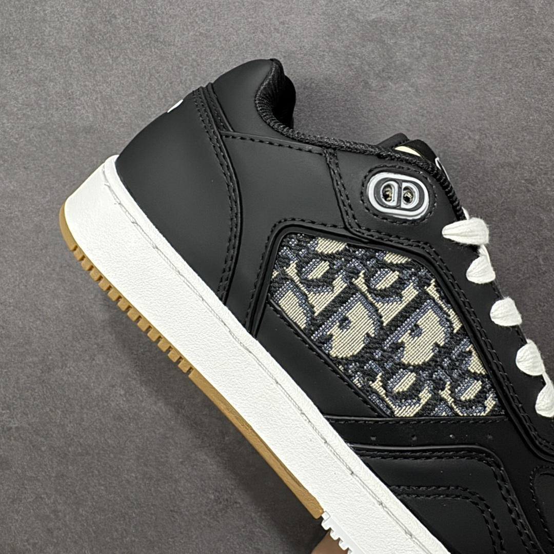 图片[6]-【YH版本】DIOR B27 Low \’Dior Oblique Galaxy 迪奥 低帮 黑色 牛皮织物徽标印花低邦休闲板鞋 这款B27低帮运动鞋是该系列新品，延续Dior的经典款式。采用灰色光滑牛皮革精心制作，侧面饰以米色和黑色Obliquex印花镶片；\”CD Lcons\”造型的鞋带孔眼巧妙精致，双色橡胶鞋底、后侧鞋口和鞋跟处均带有品牌标志性细节，提升格调。时尚百搭，可为各式造型增光添彩。 货号：3SN272ZIR16536 尺码：38 39 40 41 42 43 44 45 46 编码：XSB270280-选品中心