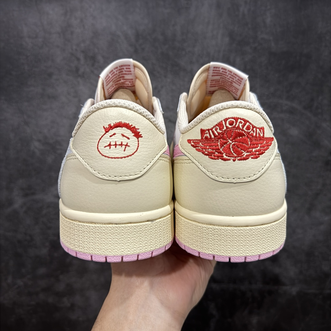图片[4]-【KZ纯原】Travis Scott x Air Jordan AJ1 Low OG SP TS联名倒钩低帮米黄白粉 IQ7804-101 原材料软头层皮料 国内一线头部知名大厂出品 高端外贸零售专供品质 版型细节完美 原鞋原楦头纸板开发 原厂防尘纸 极致一眼正品既视感 尺码：36-47.5-选品中心