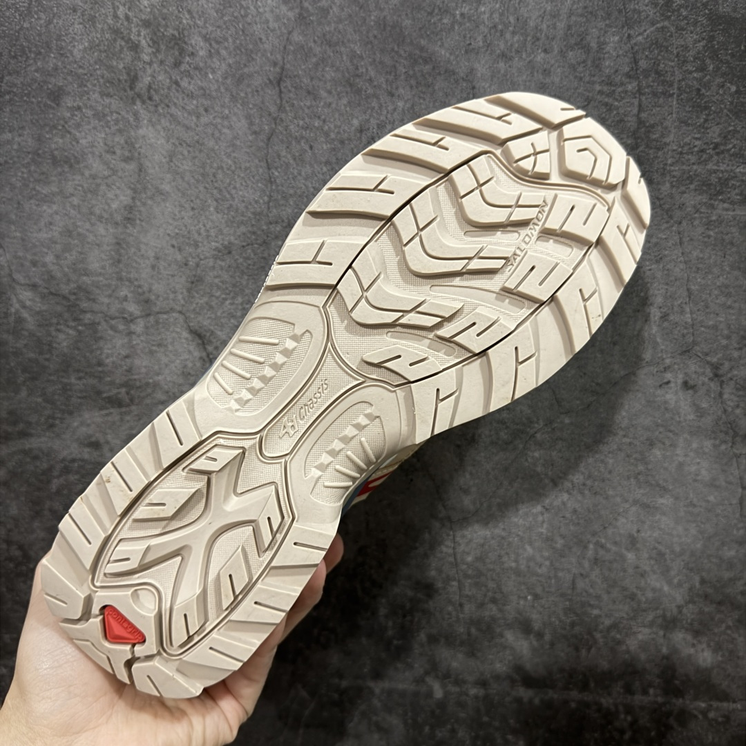 图片[9]-【GD版本】Salomon XT-QUEST ADV 萨洛蒙 时尚 舒适减震防滑耐磨 低帮跑步鞋 男女同款 474787 全新工厂出品 细节清洁度领先市场大部分版本 此版承诺一个月内出现脱胶等重大质量问题 直接换新 耗时半年巨作 全套原纸板楦头开发 原厂特供网布配套加持 确保原汁原味 完美呈现版型 原档数据独家私模五层组合大底 男女鞋同步官方 原装Ortholite轻量化鞋垫 中底布带钢印编号 原厂TPU锁扣 进口港宝加持 后跟自然饱满 还原公司包裹性 基于 SALOMON 初代 XT 鞋身造型并搭载 4D ADVANCED CHASSIS™ 大底打造而成 为这款 XT-QUEST 带来了多项足部控制与保护等功能性 如在运动过程中控制左右晃动的过程而提高稳定性、改善长途越野过程中足中到足尖的过渡、提高感知岩石的精确度以抵抗尖锐物体对脚底的伤害以及采用动态缓冲来增强穿着舒适感 从而减轻疲劳感 使 XT-QUEST 成为一双舒适且安全的户外之履 尺码：36 36.5 37.5 38 38.5 39 40 40.5 41 42 42.5 43 44 44.5 45-选品中心