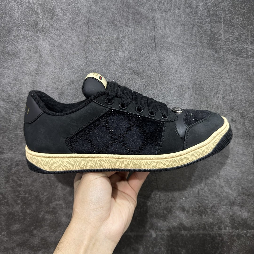 【广东纯原版】Gucci做旧小脏鞋 黑钻 ZP开发 原版开模 金属双G水晶圆柱形标 Gucci原版纹织带 真正水洗布标 鞋面擦色牛皮拼接经典双G布面料,皮面切口全油边封口工艺,原版毛巾布里细腻柔软更舒适透气,垫脚乳胶注塑一体,私模钢印,双色原版TPU大底(下层宽,上层窄) 配进口原版四边封干燥剂、原版18股鞋带,新版红盒子,与专柜配套包装一致 尺码:35-39-选品中心