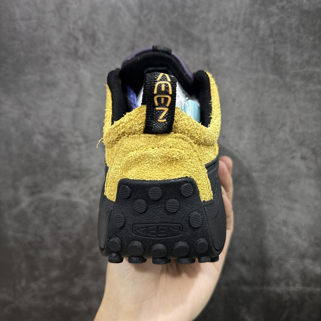 图片[4]-【绿x版本】KEEN Mino 科恩户外徒步山系 皮革透气支撑 低帮跑步鞋 全头层翻毛皮鞋面材质 专业的防滑齿纹大底与稳固护趾设计，无惧山路崎岖，给你踏实的安全感。 独特的复古廓形与温柔色调，瞬间提升OOTD质感，上脚舒适百搭 尺码：35-45-选品中心