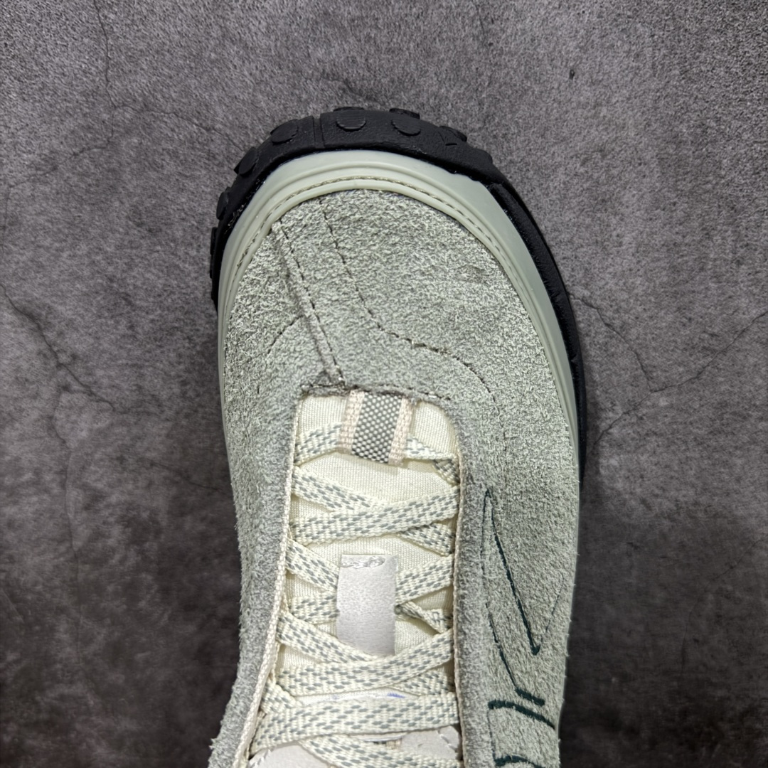 图片[5]-【绿x版本】KEEN Mino 科恩户外徒步山系 皮革透气支撑 低帮跑步鞋 全头层翻毛皮鞋面材质 专业的防滑齿纹大底与稳固护趾设计，无惧山路崎岖，给你踏实的安全感。 独特的复古廓形与温柔色调，瞬间提升OOTD质感，上脚舒适百搭 尺码：35-45-选品中心